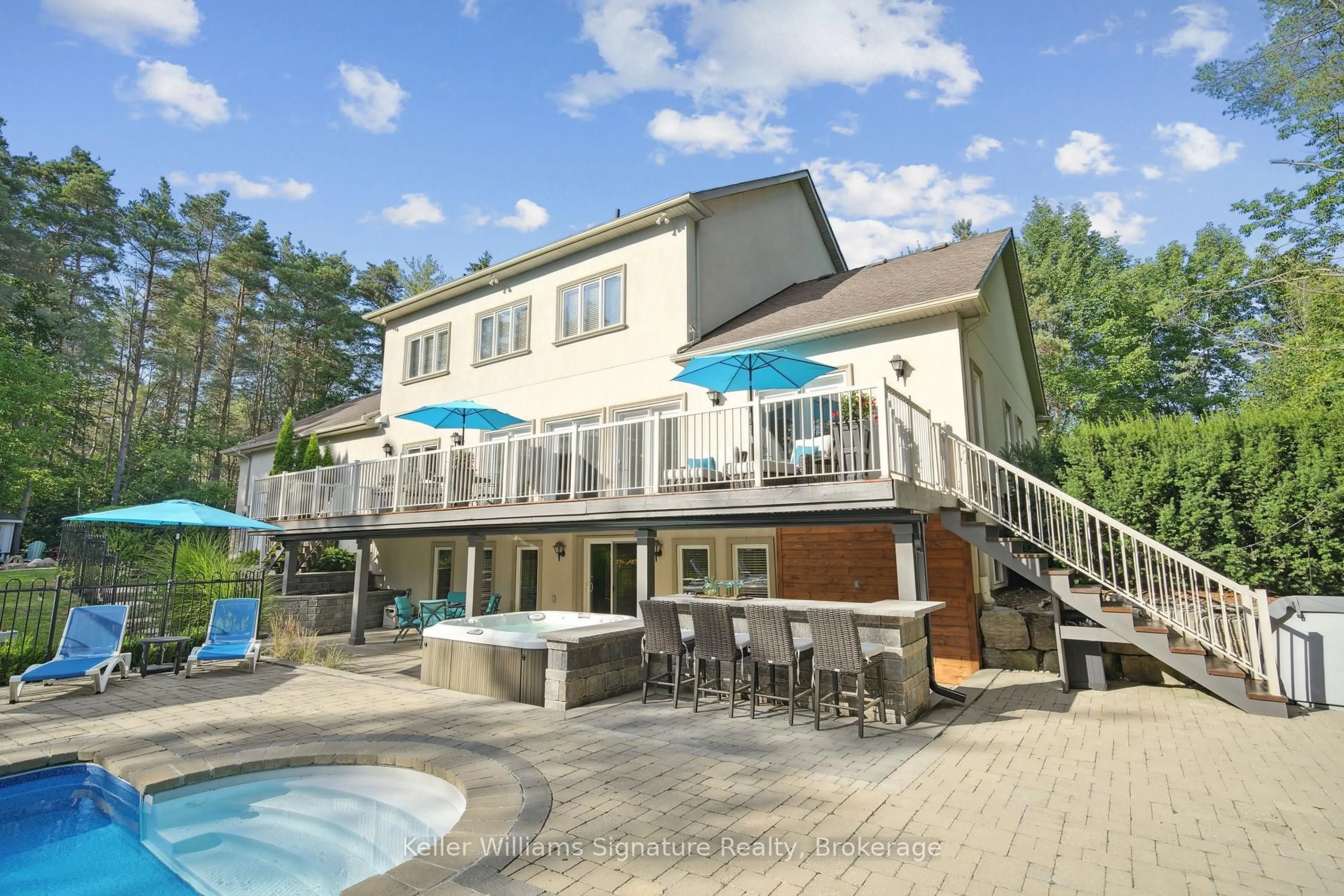 Patio, water/lake/river/ocean view for 15896 Mount Pleasant Rd, Caledon Ontario L7E 3M5