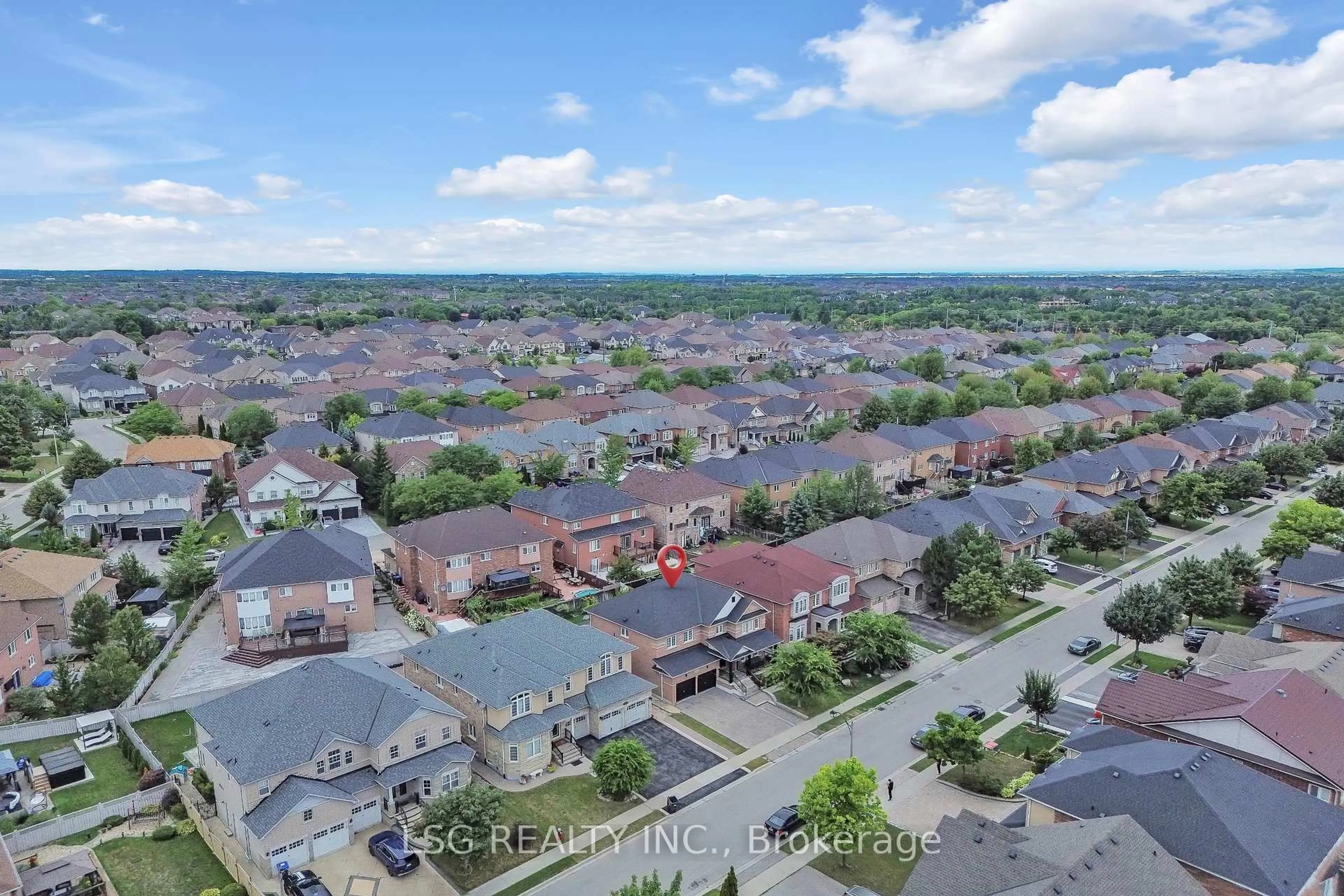 A pic from outside/outdoor area/front of a property/back of a property/a pic from drone, street for 54 Richgrove Dr, Brampton Ontario L6P 1X6