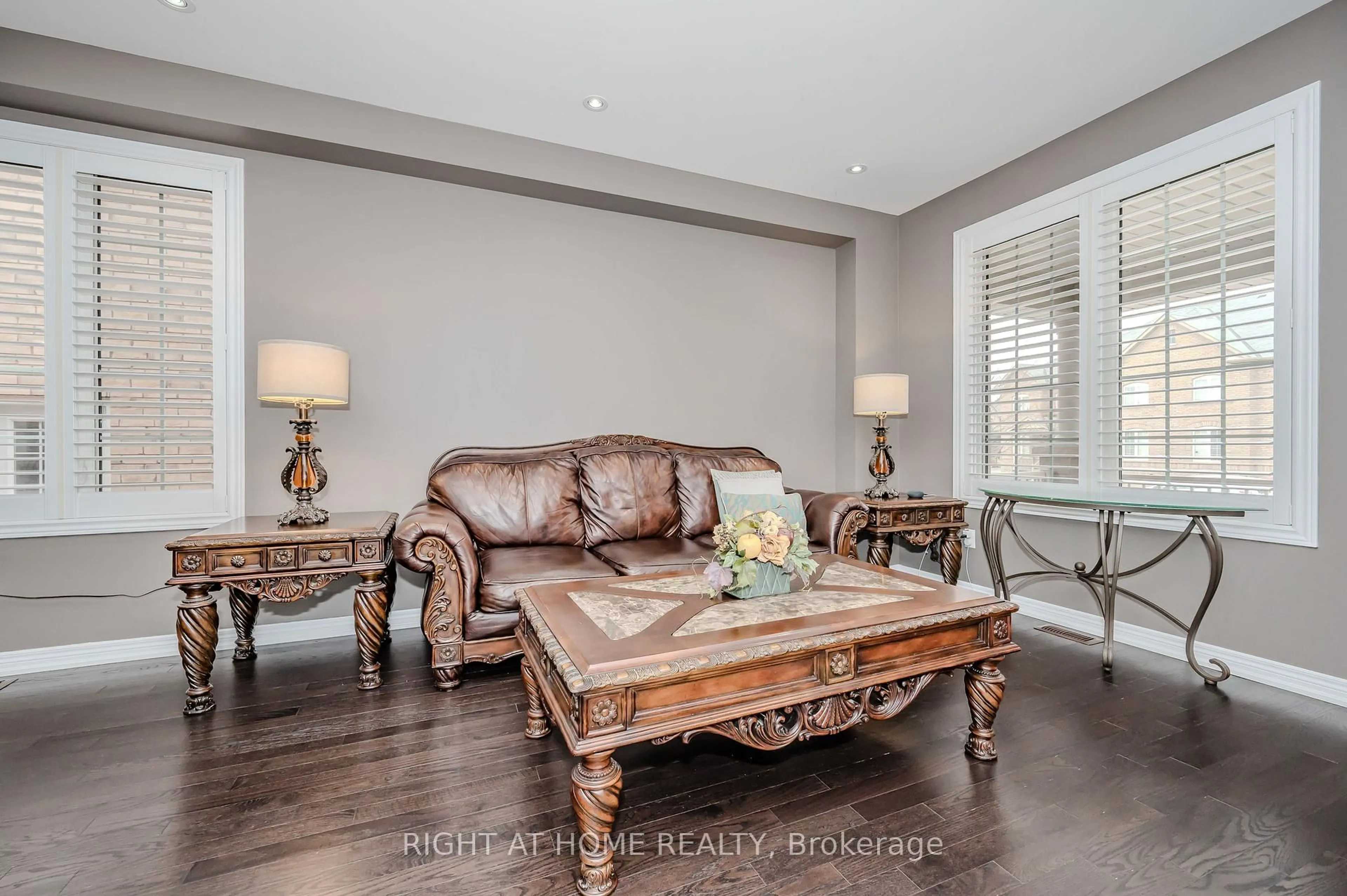 Living room with furniture, unknown for 64 Kalmia Rd, Brampton Ontario L6X 4N4