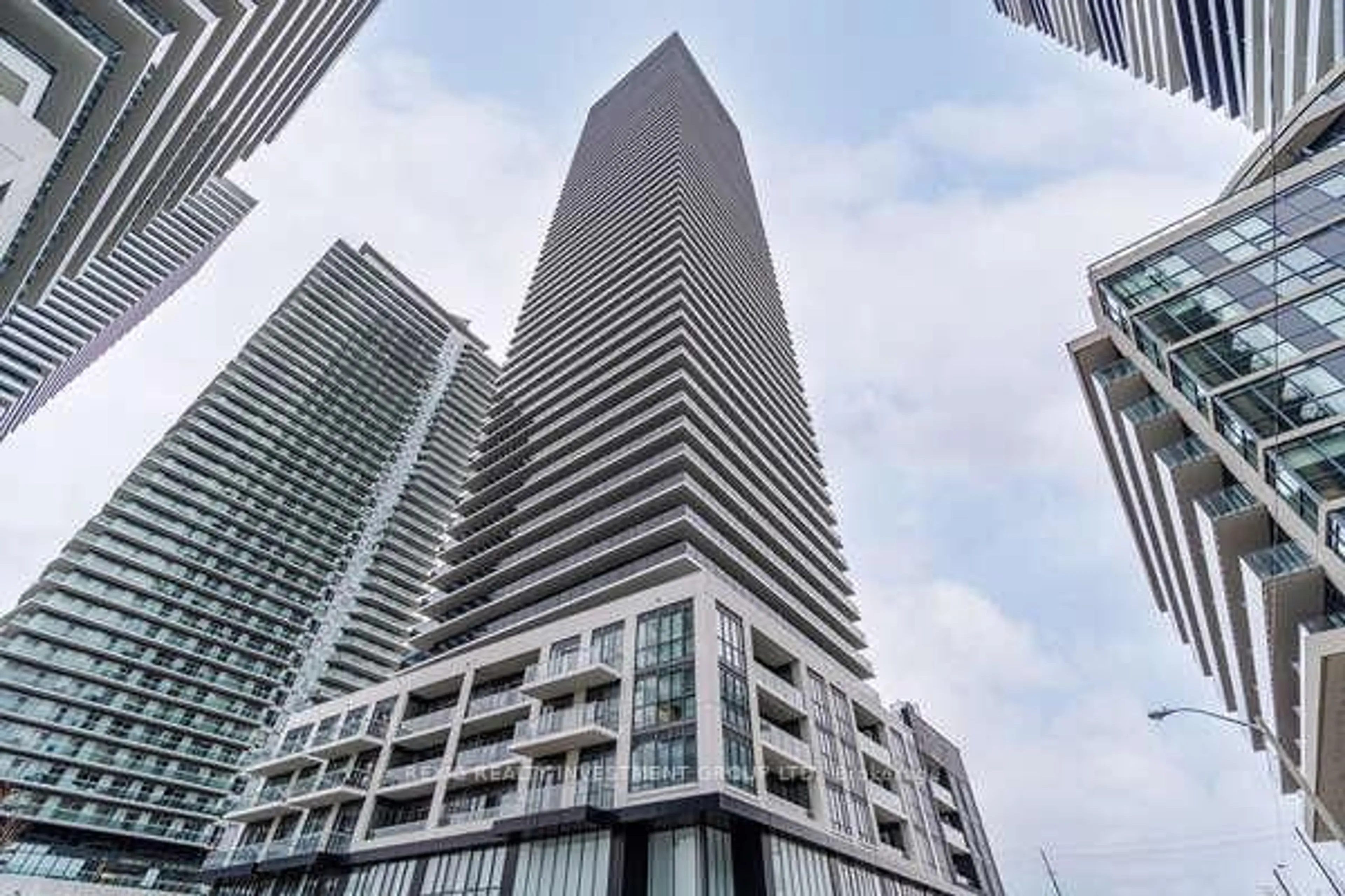 Unknown for 70 Annie Craig Dr #416, Toronto Ontario M8V 0G2