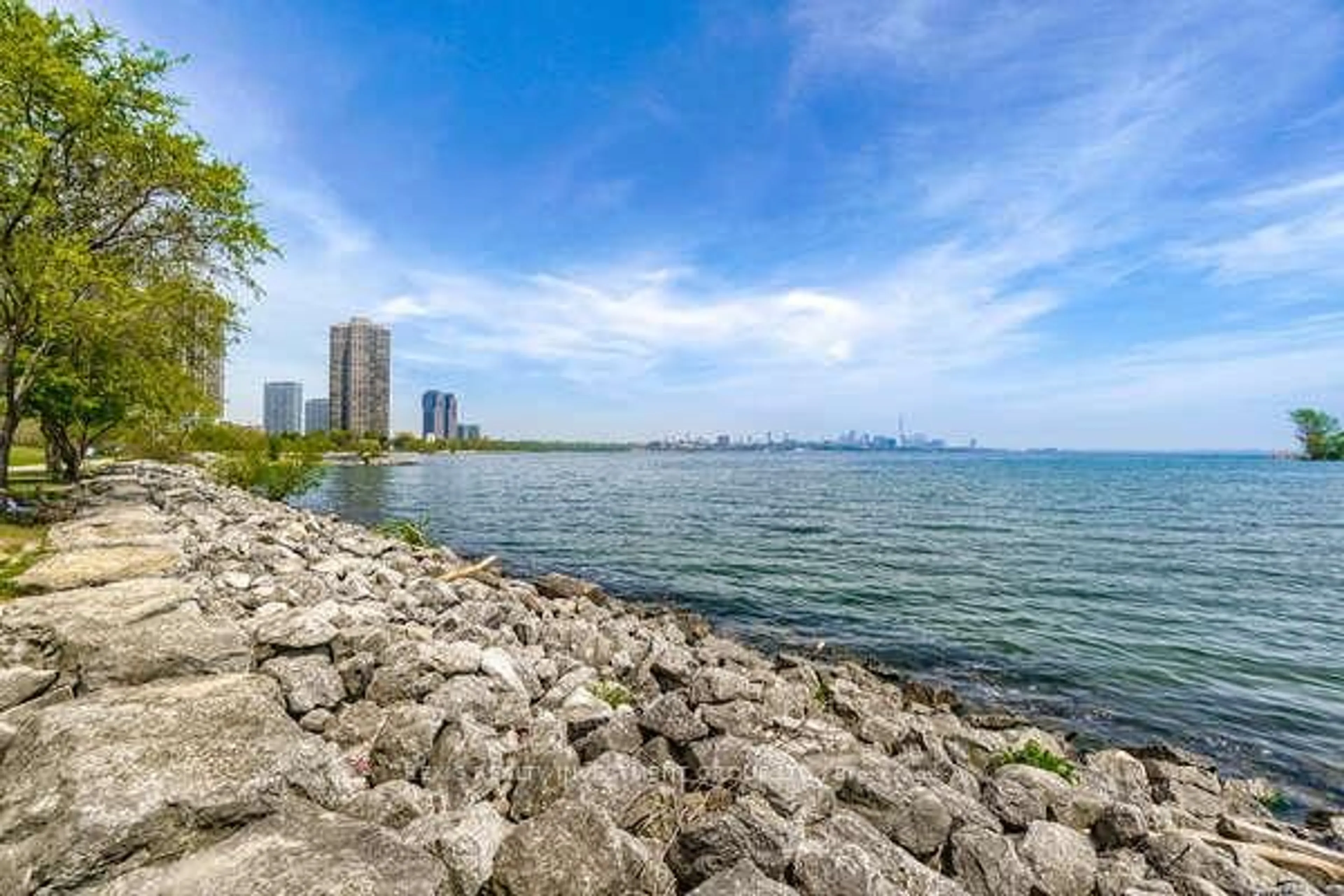 Unknown for 70 Annie Craig Dr #4007, Toronto Ontario M8V 0G2