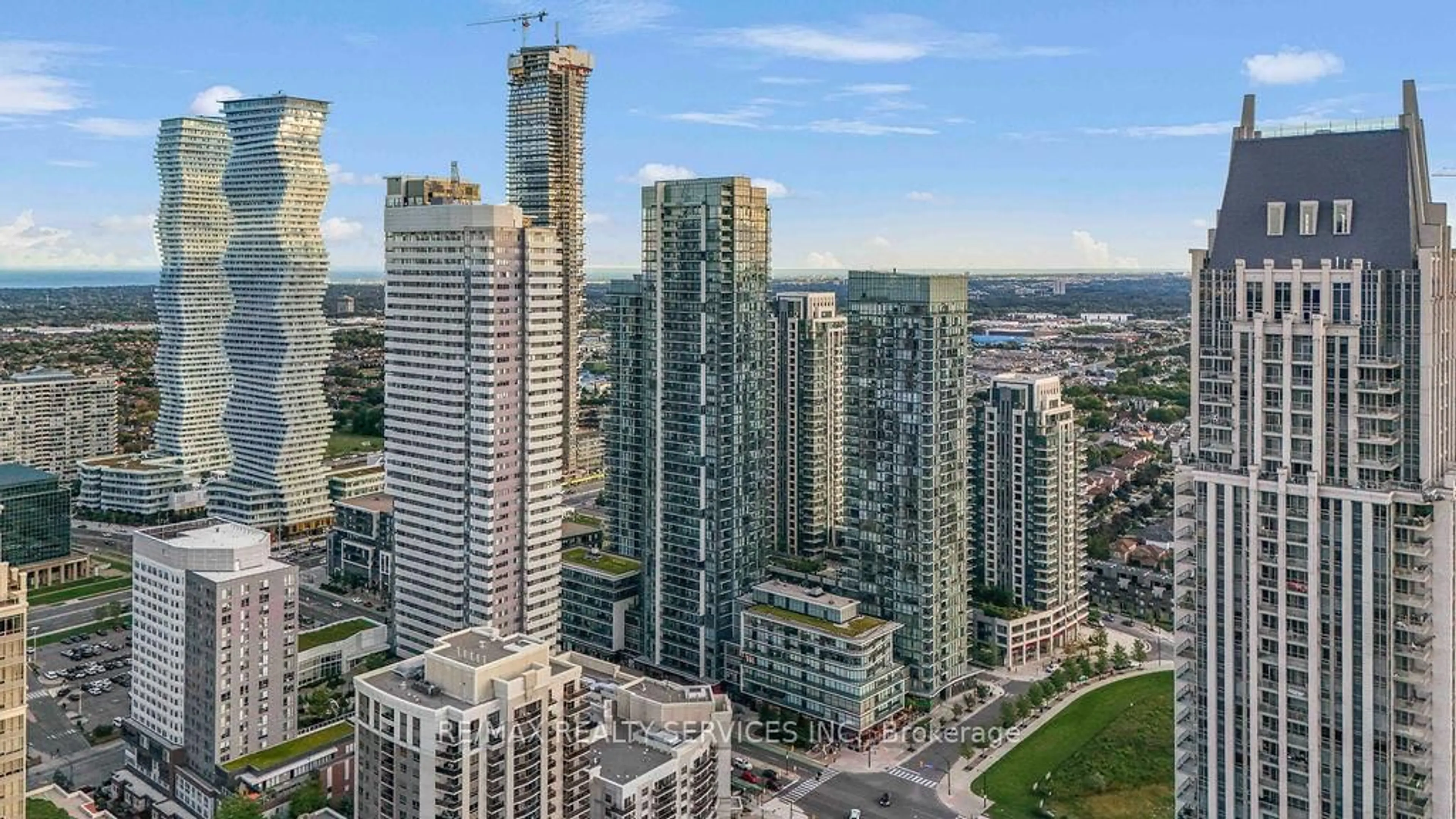A pic from outside/outdoor area/front of a property/back of a property/a pic from drone, city buildings view from balcony for 4099 Brickstone Mews #2403, Mississauga Ontario L5B 0G2