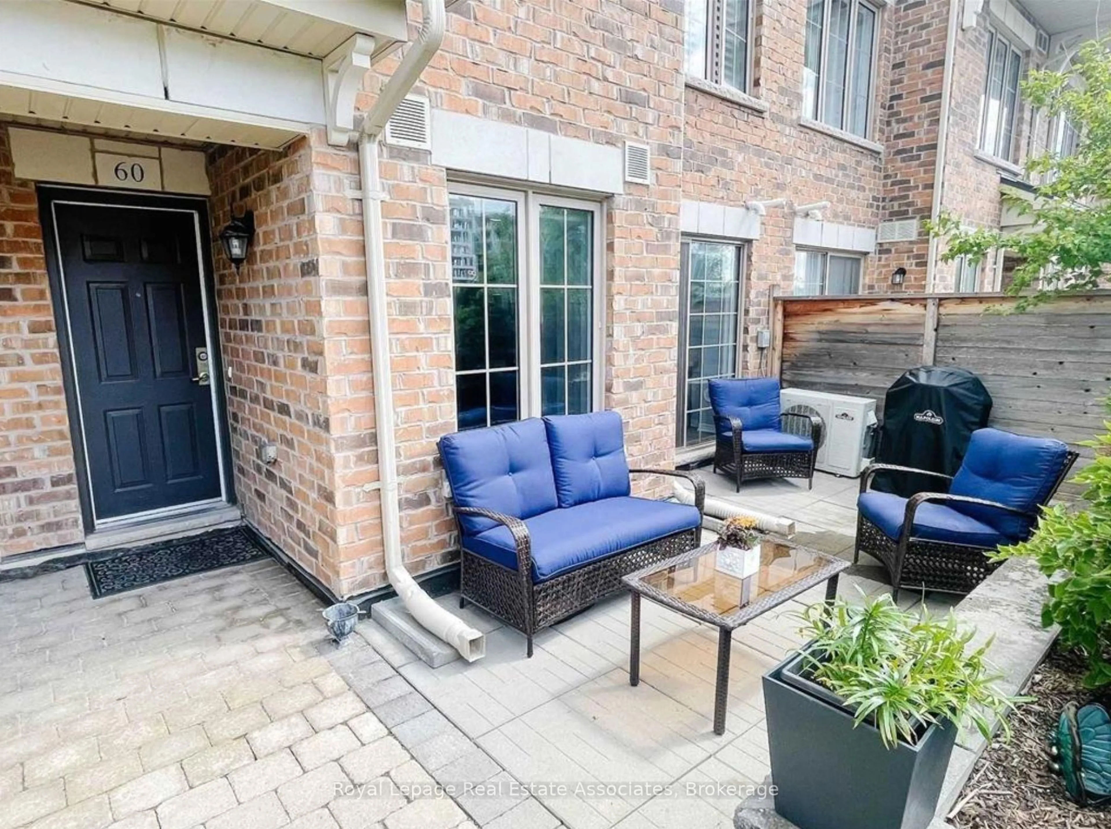 Patio, street for 2441 Greenwich Dr #60, Oakville Ontario L6M 0S3