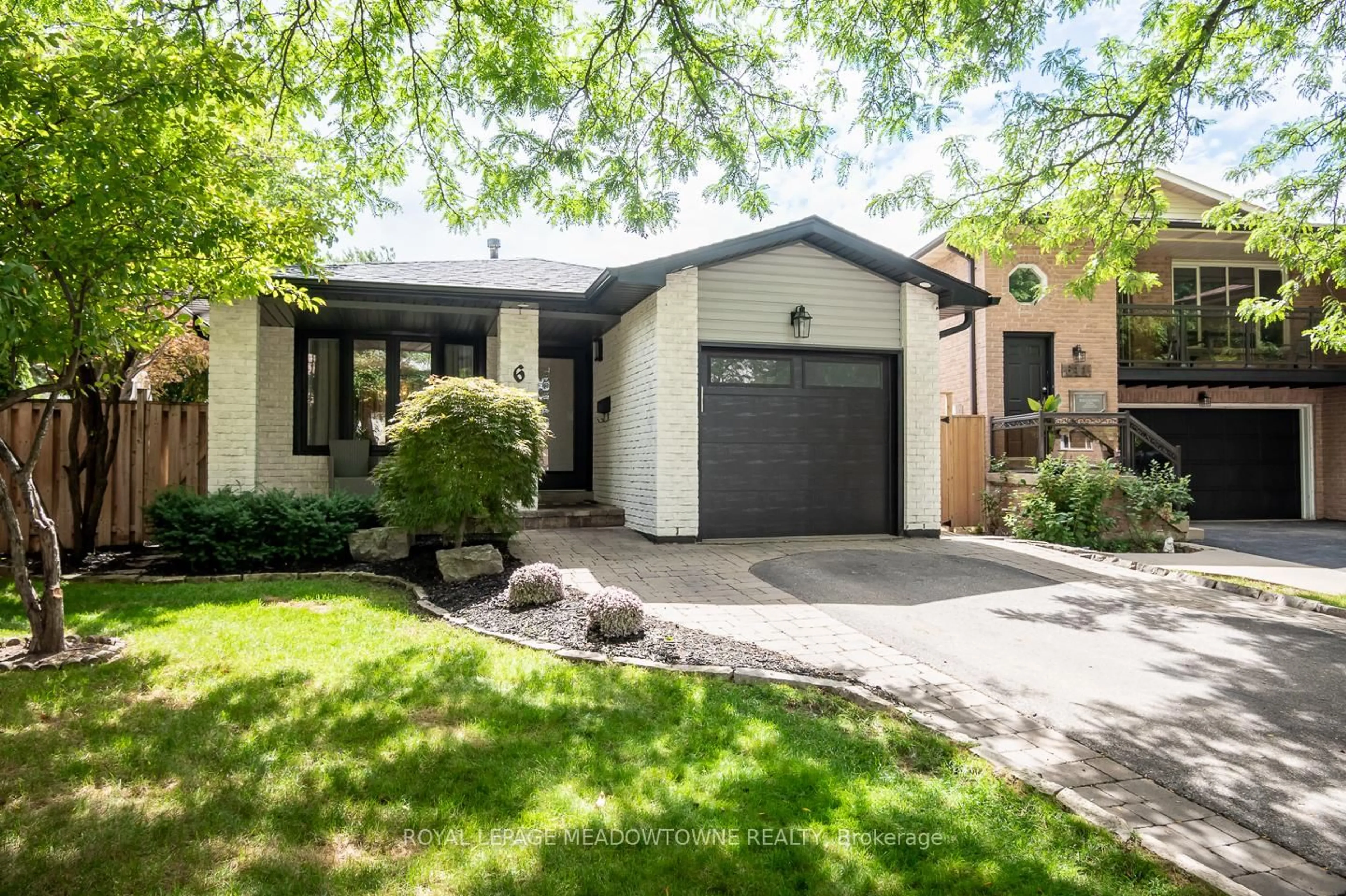 Home with brick exterior material, street for 613 Foster Crt, Milton Ontario L9T 4P1
