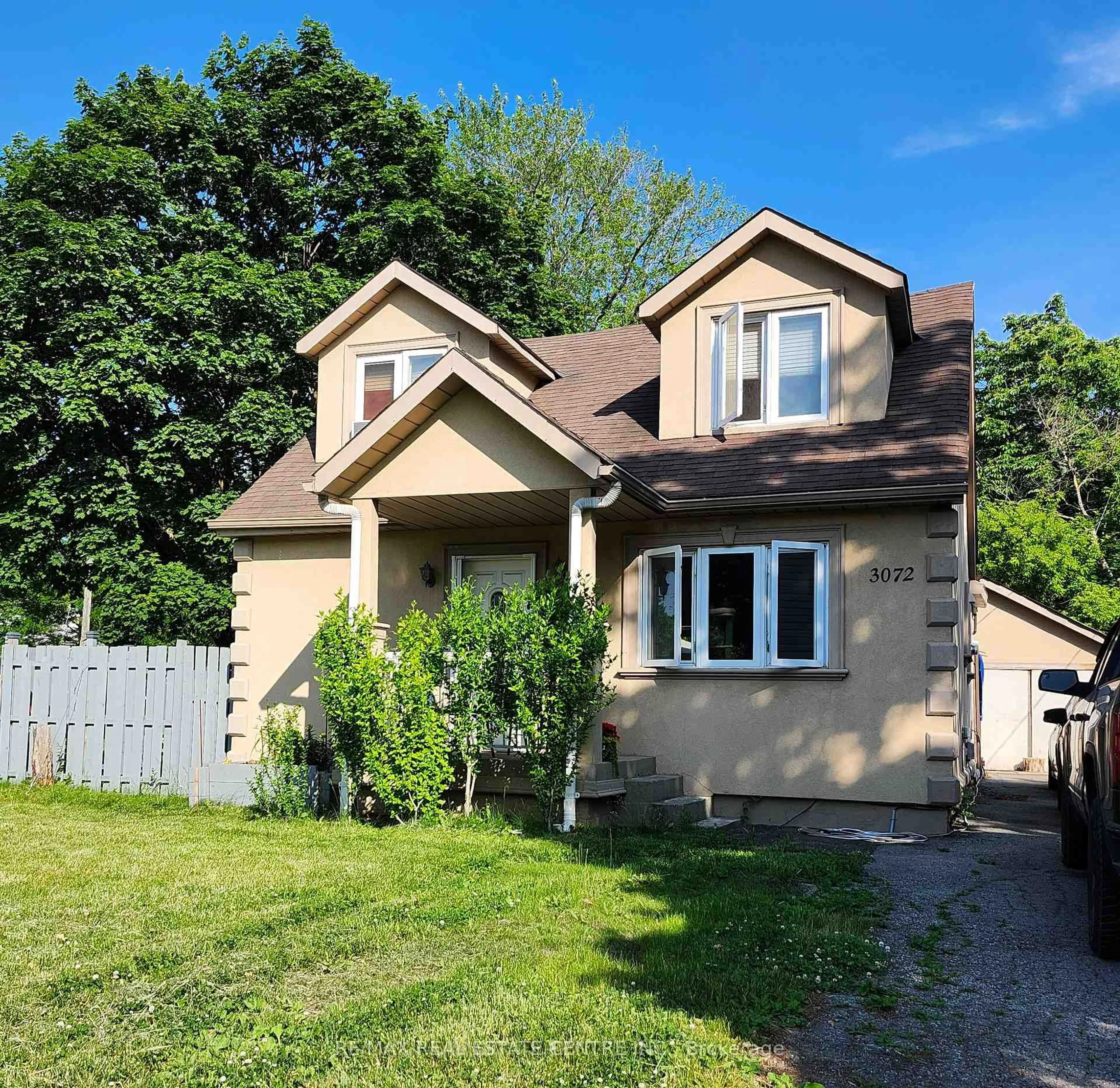 Unknown for 3072 McNaughton Ave, Mississauga Ontario L4T 1R7