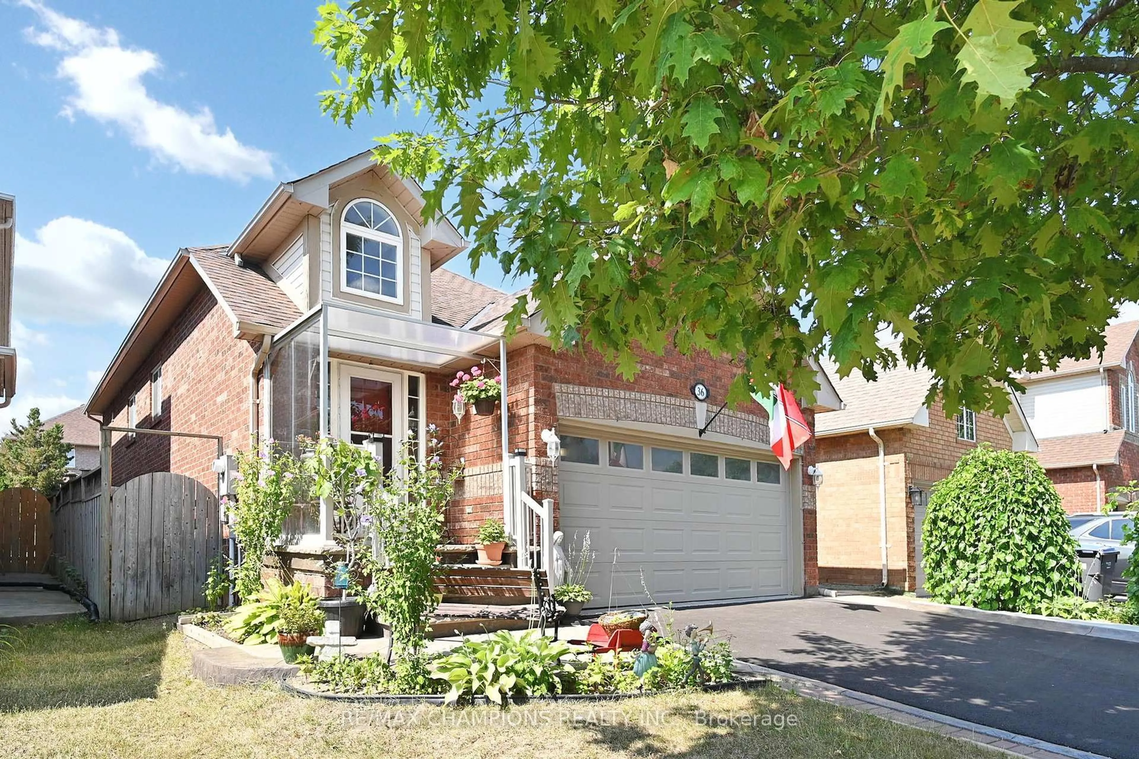 Home with brick exterior material, street for 36 Baybrook Rd, Brampton Ontario L7A 1M1