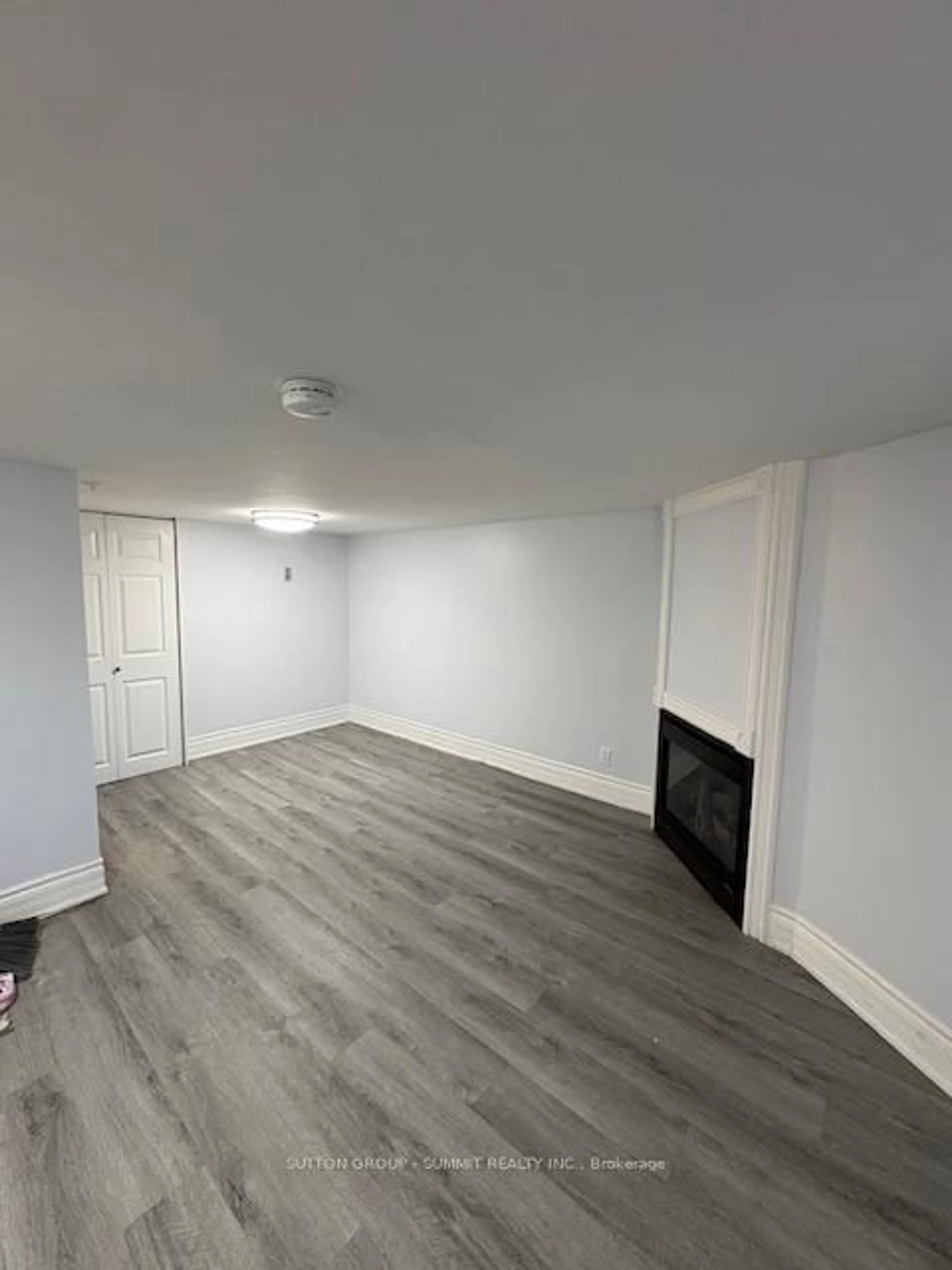 A pic of a room for 75 Mcintyre Cres #9, Halton Hills Ontario L7G 1N5