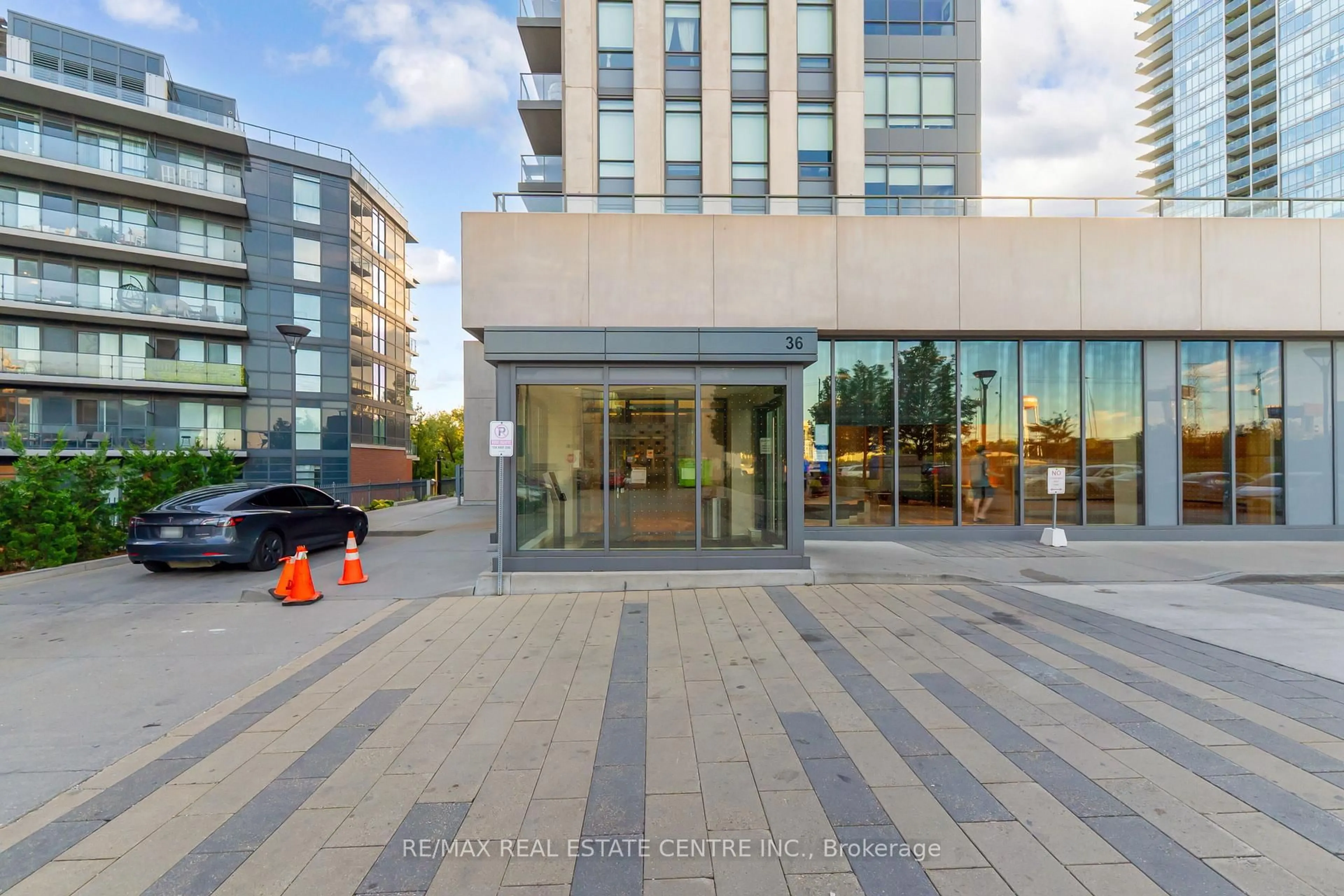 Unknown for 36 Park Lawn Rd #2209, Toronto Ontario M8V 0E5