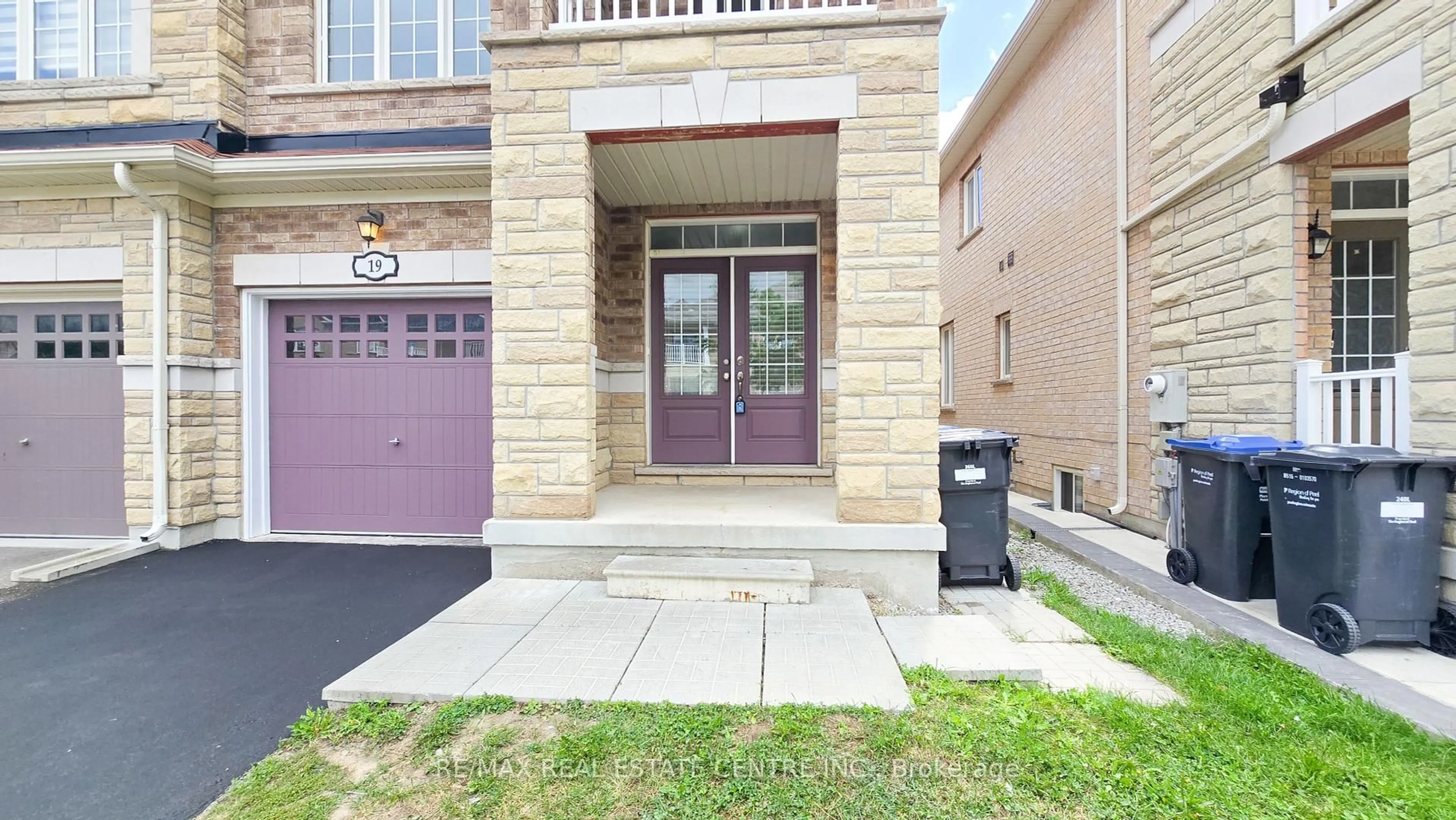 Unknown for 19 Lackington St, Brampton Ontario L6X 5P1