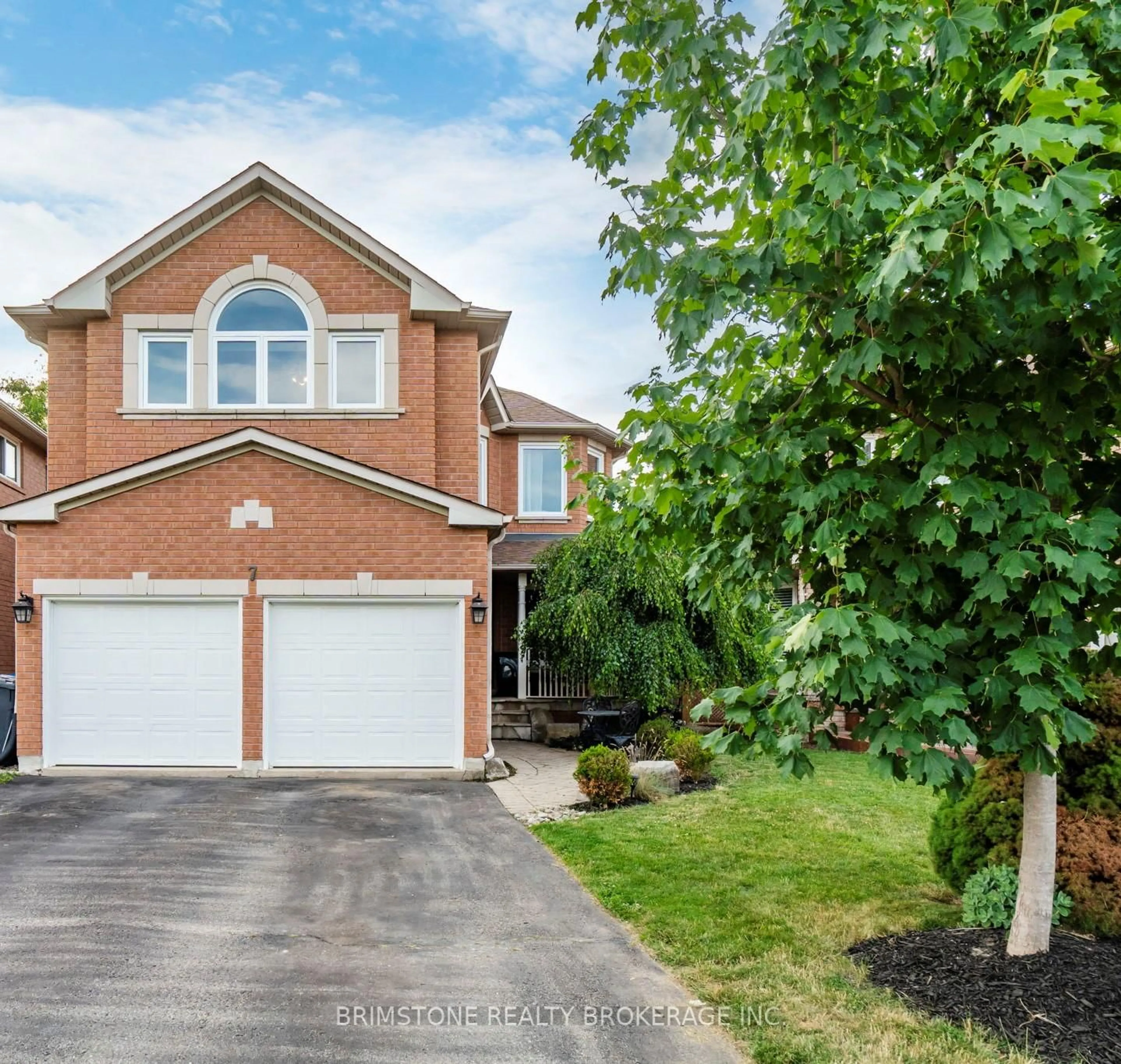 Home with brick exterior material, street for 7 Banington Cres, Brampton Ontario L7A 1G4