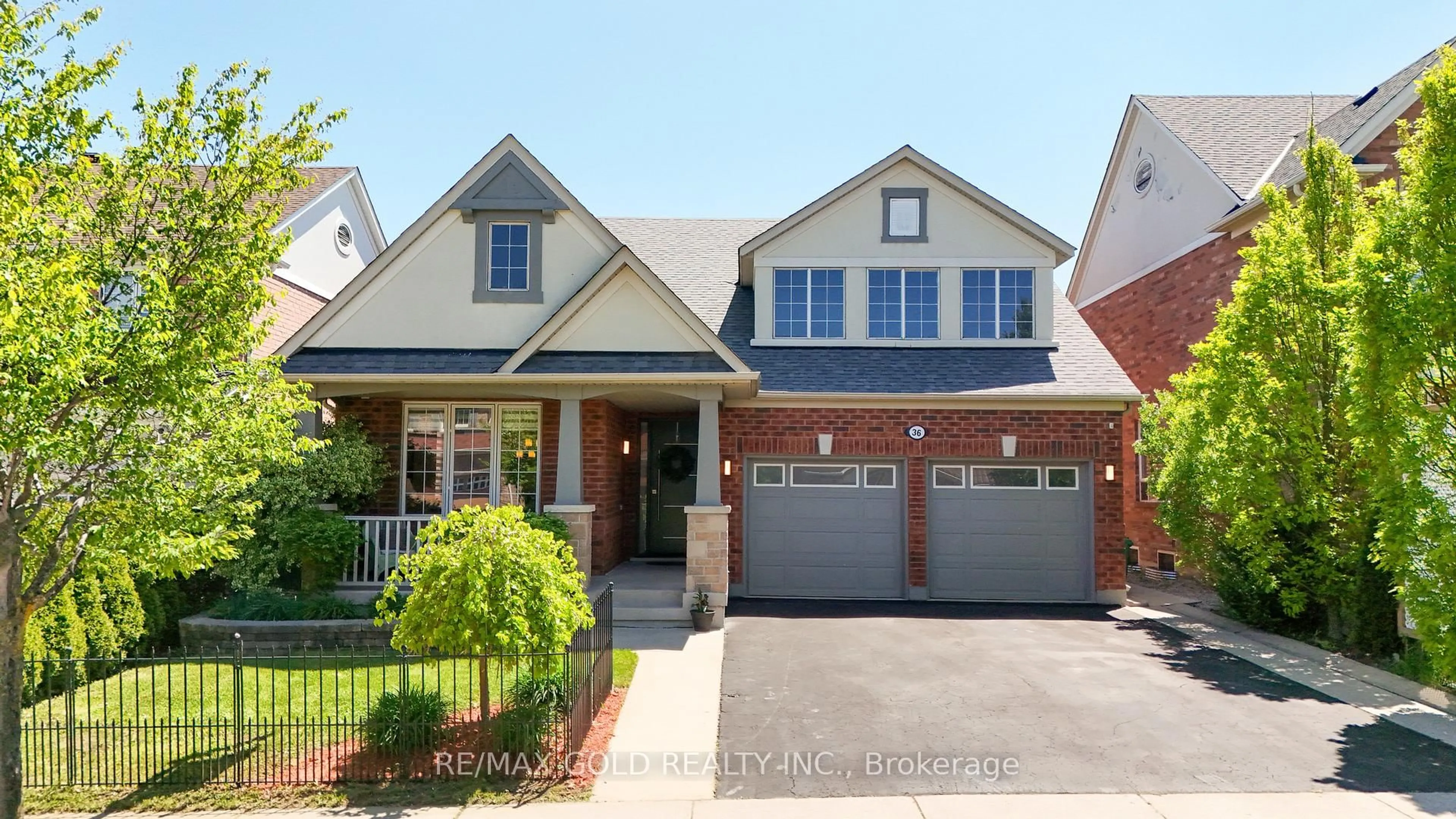 Home with brick exterior material, street for 36 Slipneedle St, Brampton Ontario L6S 6L5
