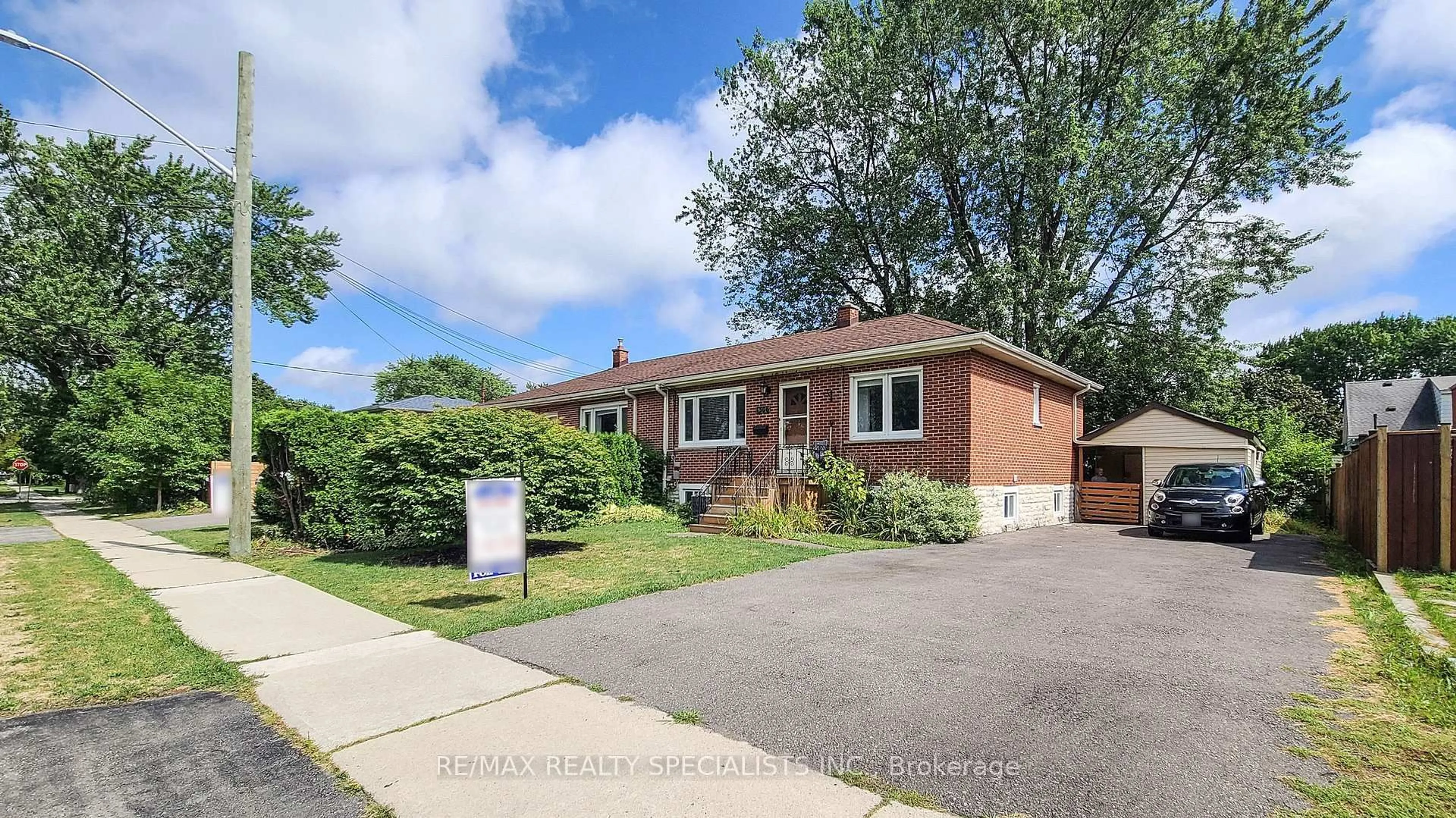 Home with brick exterior material, street for 1306 Leighland Rd, Burlington Ontario L7R 3S5