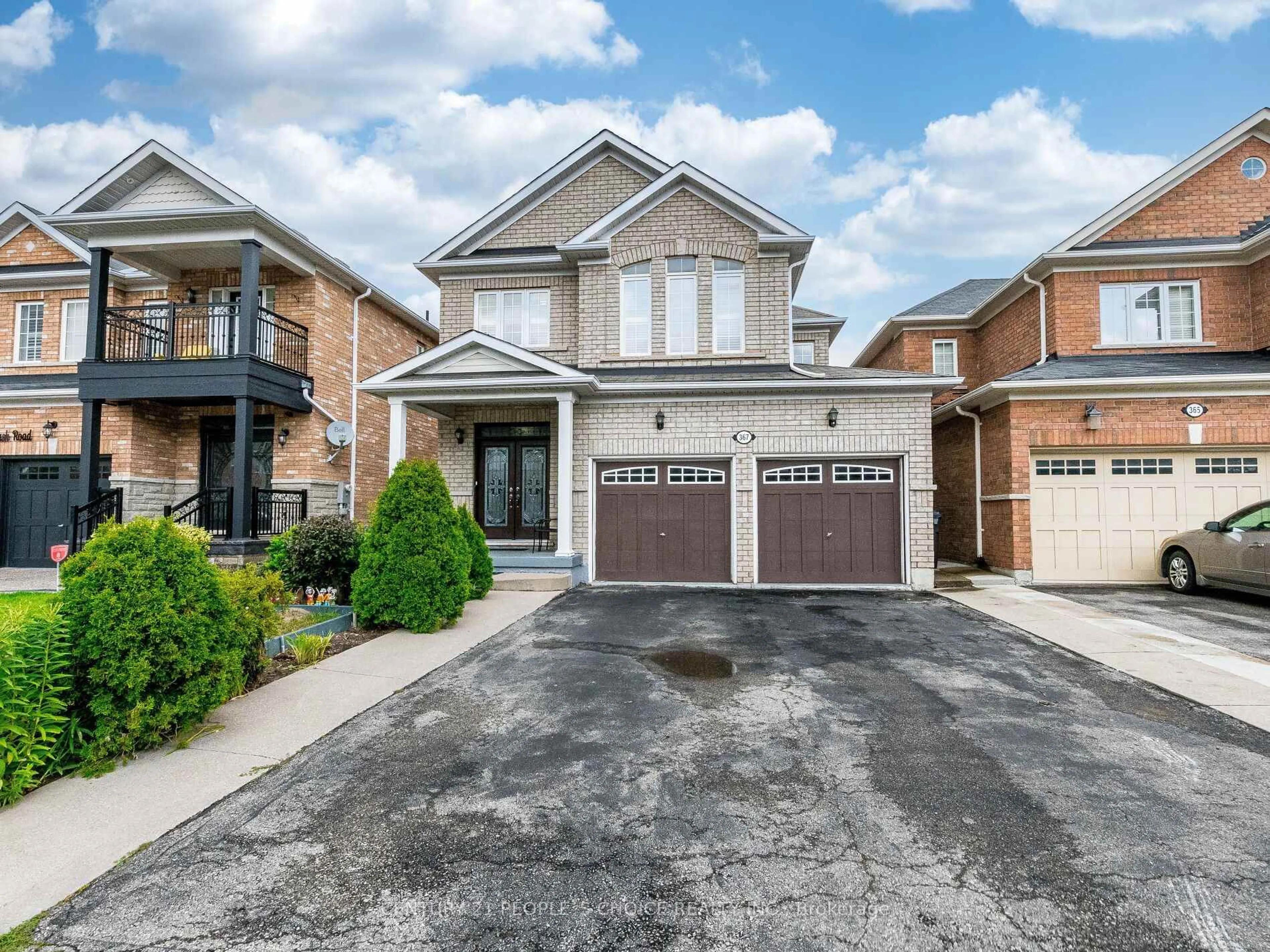 Home with brick exterior material, street for 367 Mountainash Rd, Brampton Ontario L6R 3K6