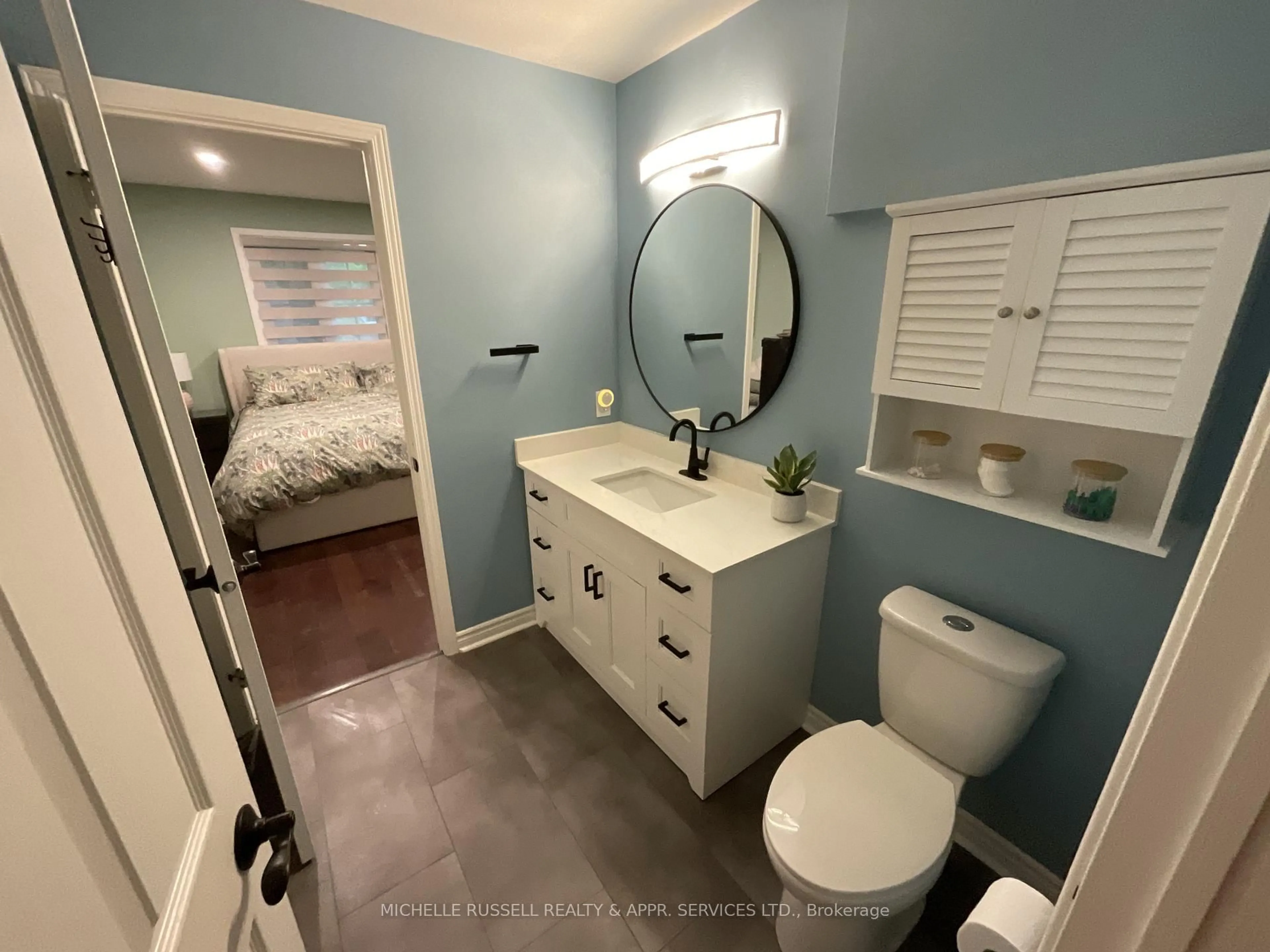 Contemporary bathroom, ceramic/tile floor for 2110 Cleaver Ave #244, Burlington Ontario L7M 3Z3