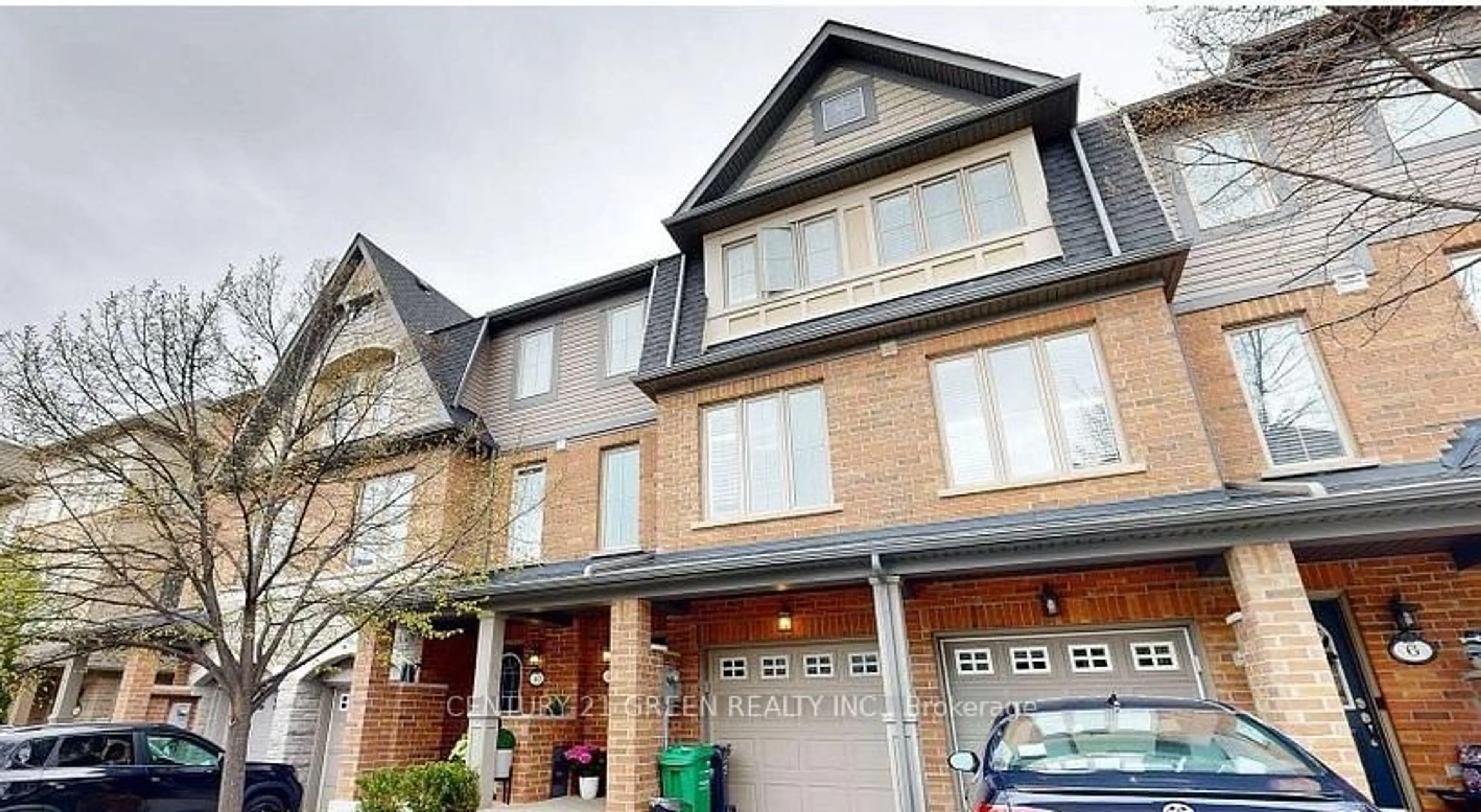 Home with brick exterior material, street for 8 Bakewell St, Brampton Ontario L5L 2E5