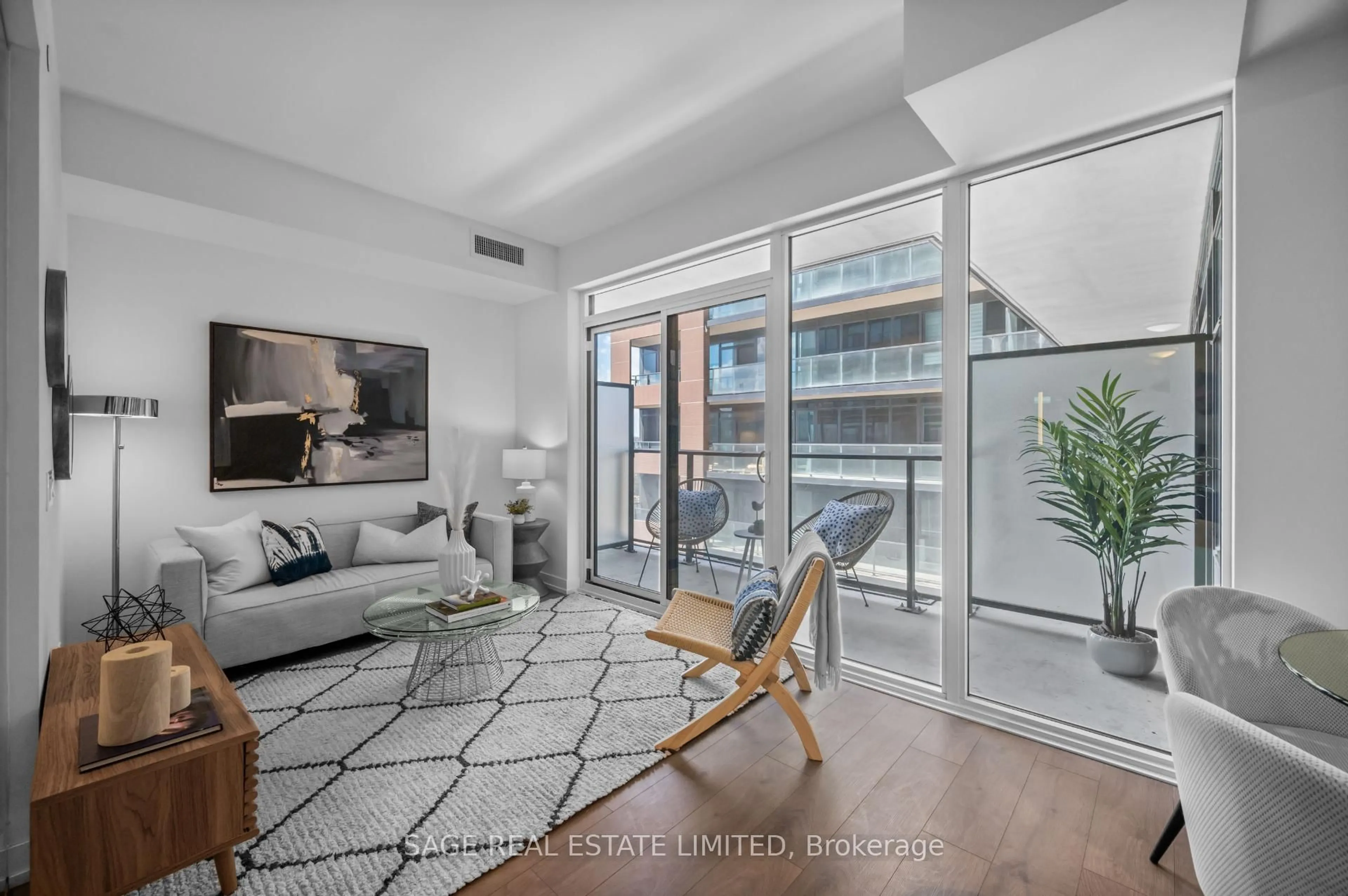 Living room with furniture, unknown for 270 Dufferin St #711, Toronto Ontario M6K 0H8
