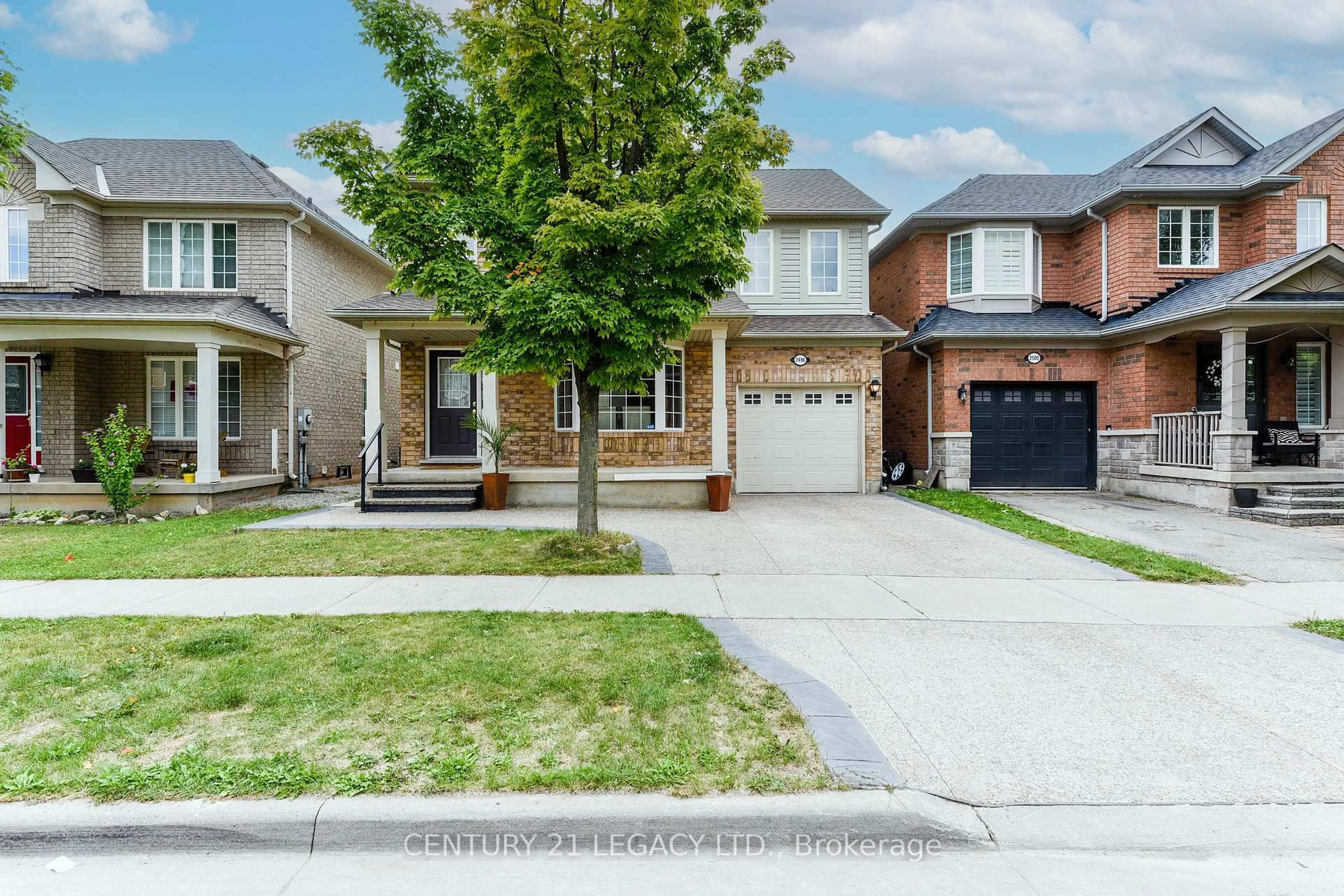 Home with brick exterior material, street for 2496 Clayborne Pl, Oakville Ontario L6M 4C3