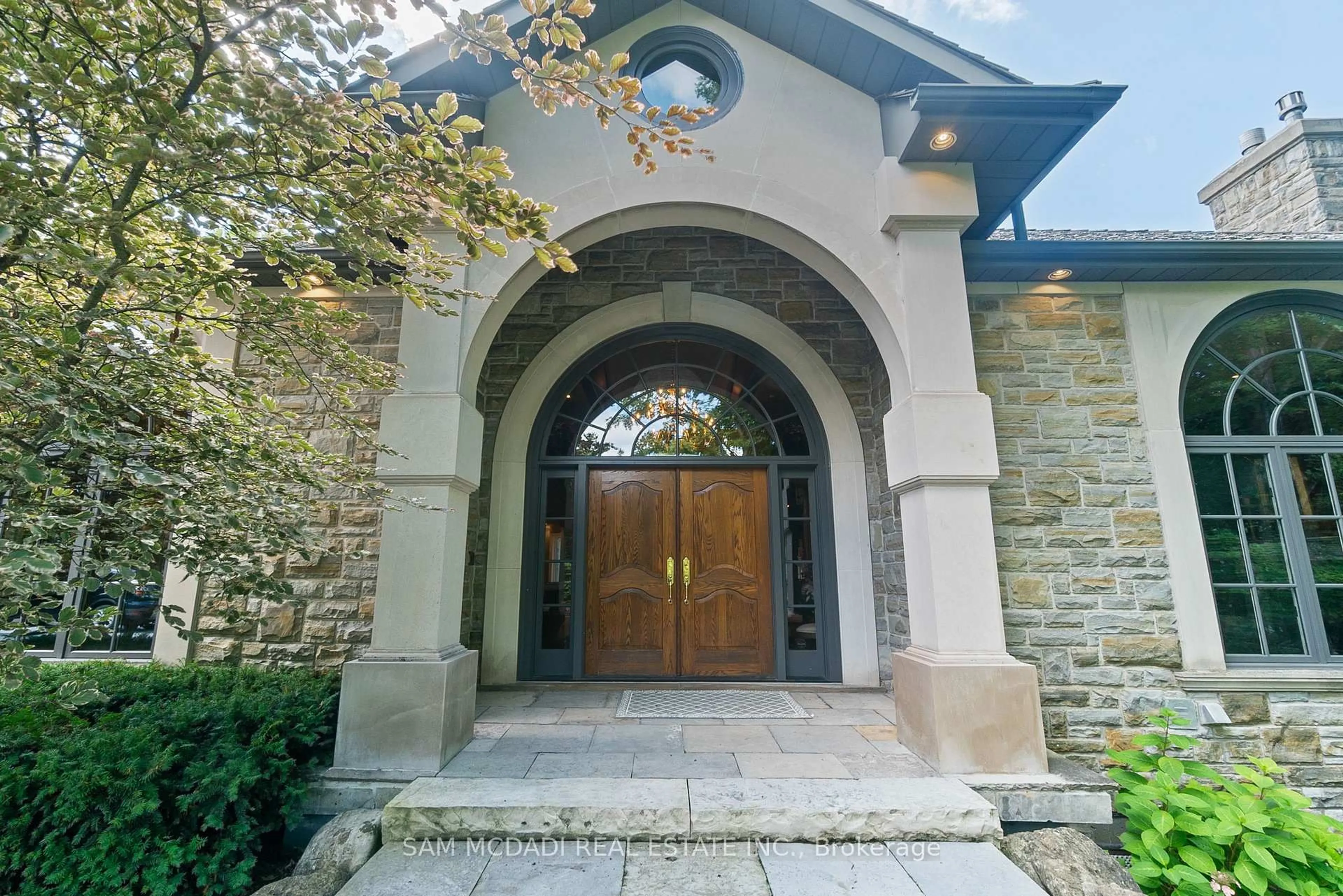 Unknown for 10140 Pineview Tr, Milton Ontario L0P 1B0