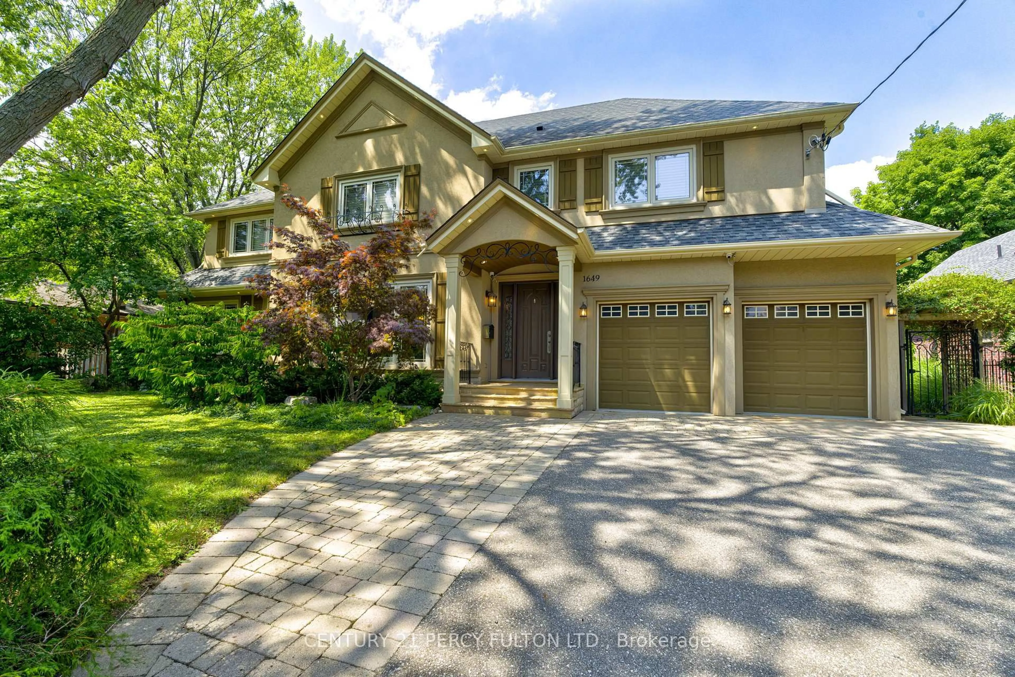 Home with brick exterior material, street for 1649 Wedmore Way, Mississauga Ontario L5J 2J7