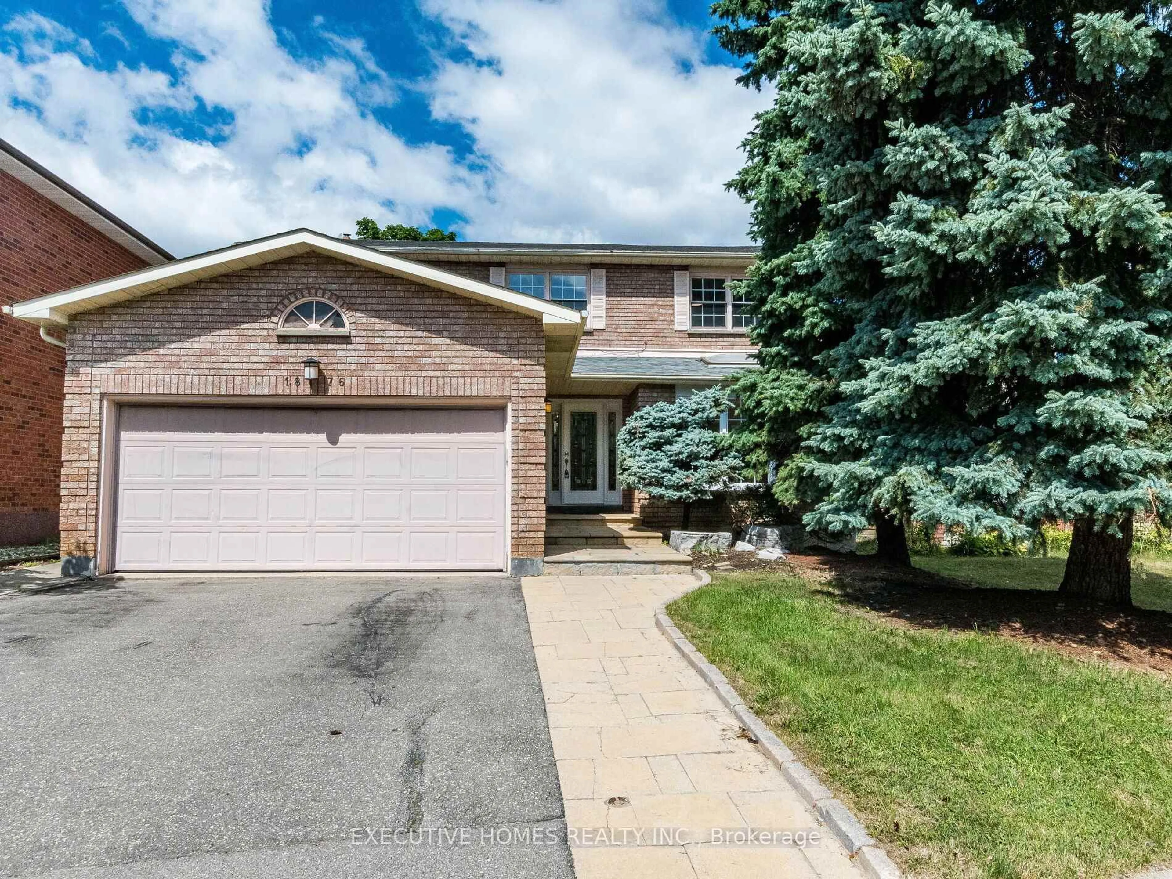 Home with brick exterior material, street for 1876 Roy Ivor Cres, Mississauga Ontario L5L 3N8