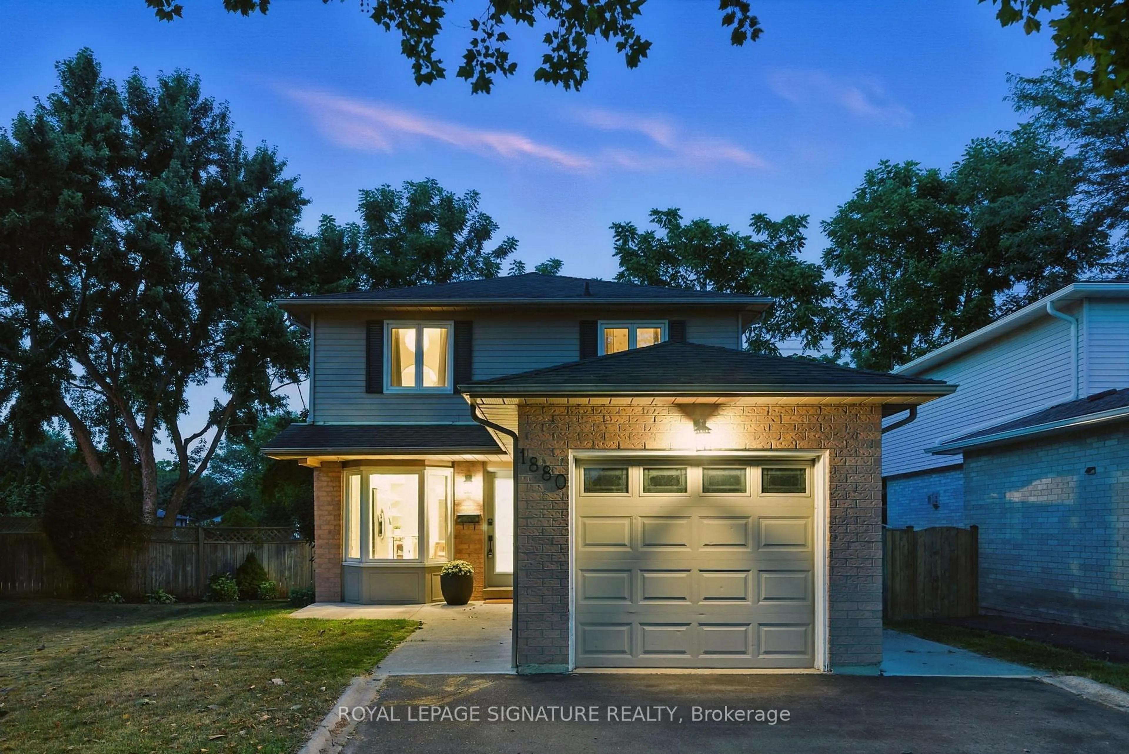 Home with brick exterior material, street for 1880 Carrera Crt, Mississauga Ontario L5J 4R5