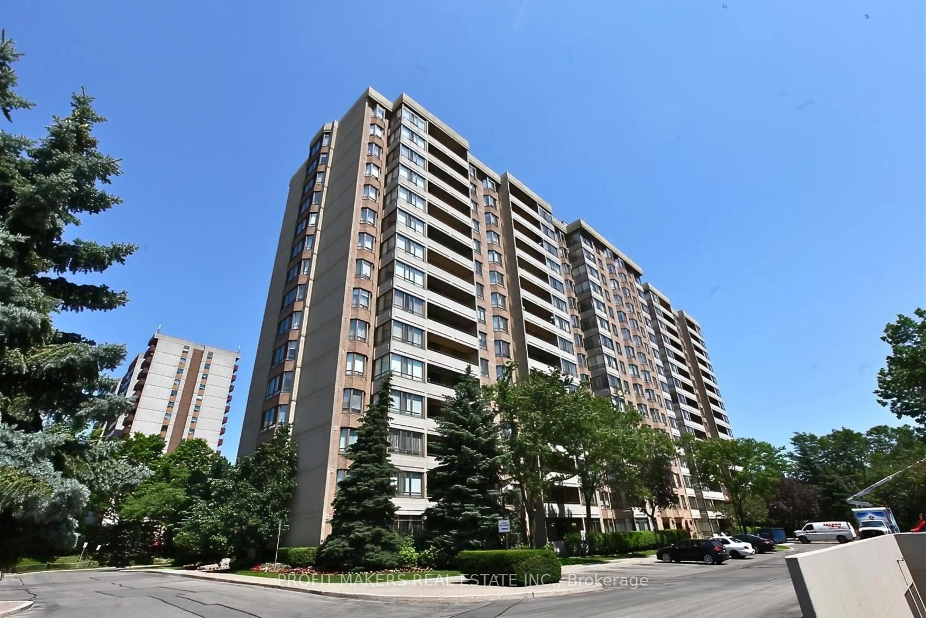 Unknown for 5 Lisa St #306, Brampton Ontario L6T 4T4