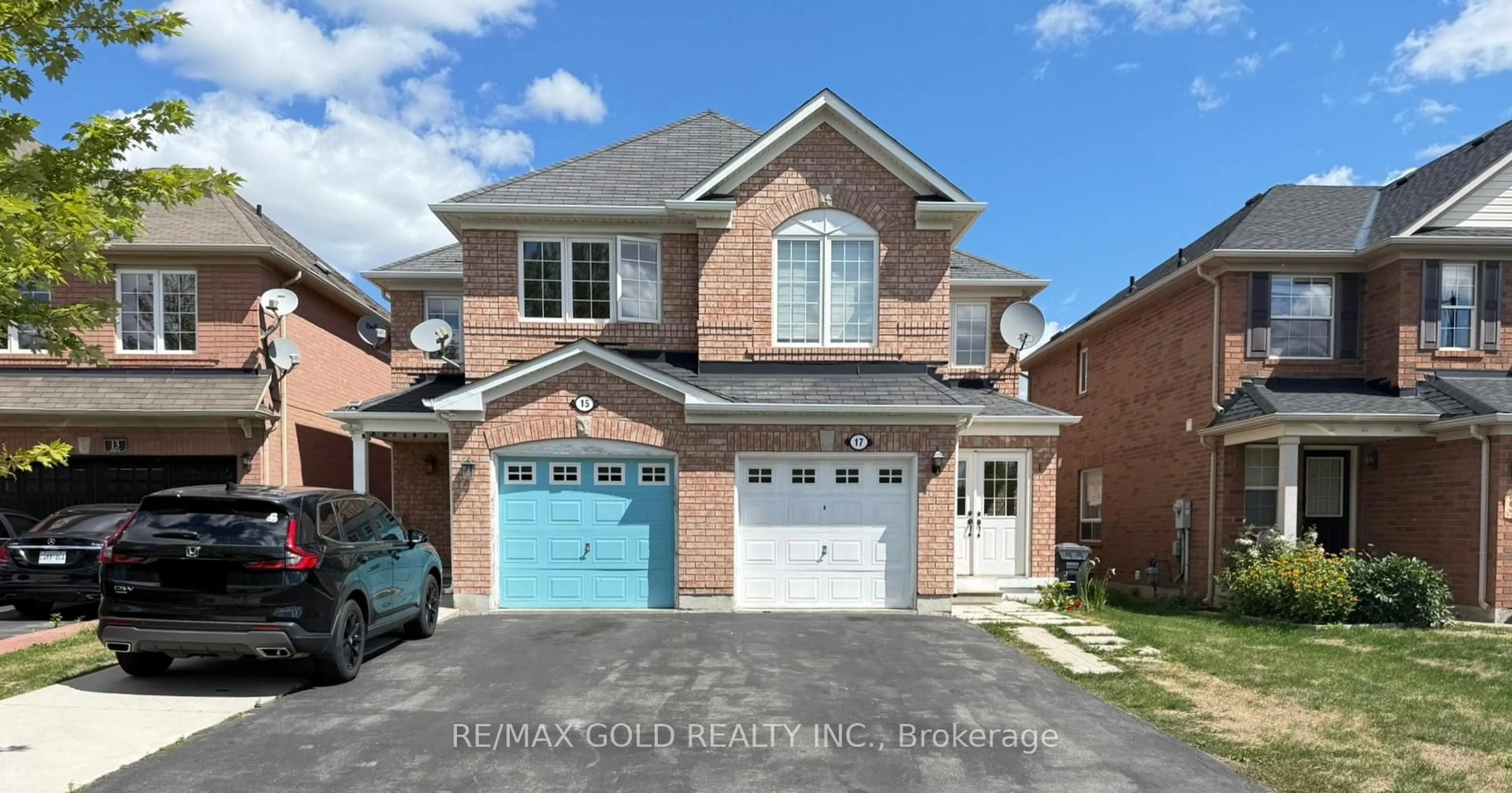 Home with brick exterior material, street for 17 Levida St, Brampton Ontario L6P 2Y6