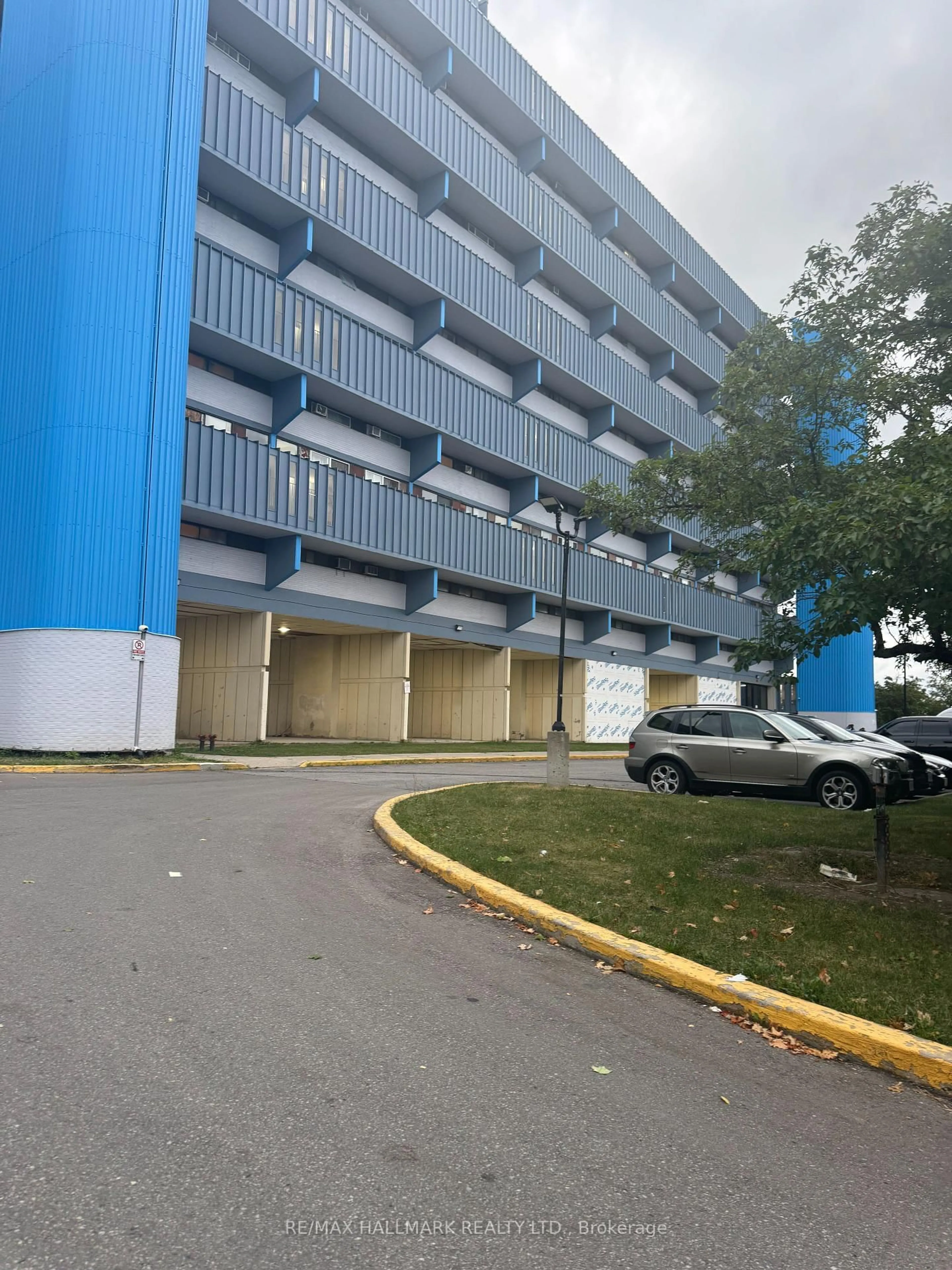 Unknown for 4645 Jane St #1207, Toronto Ontario M3N 2K9