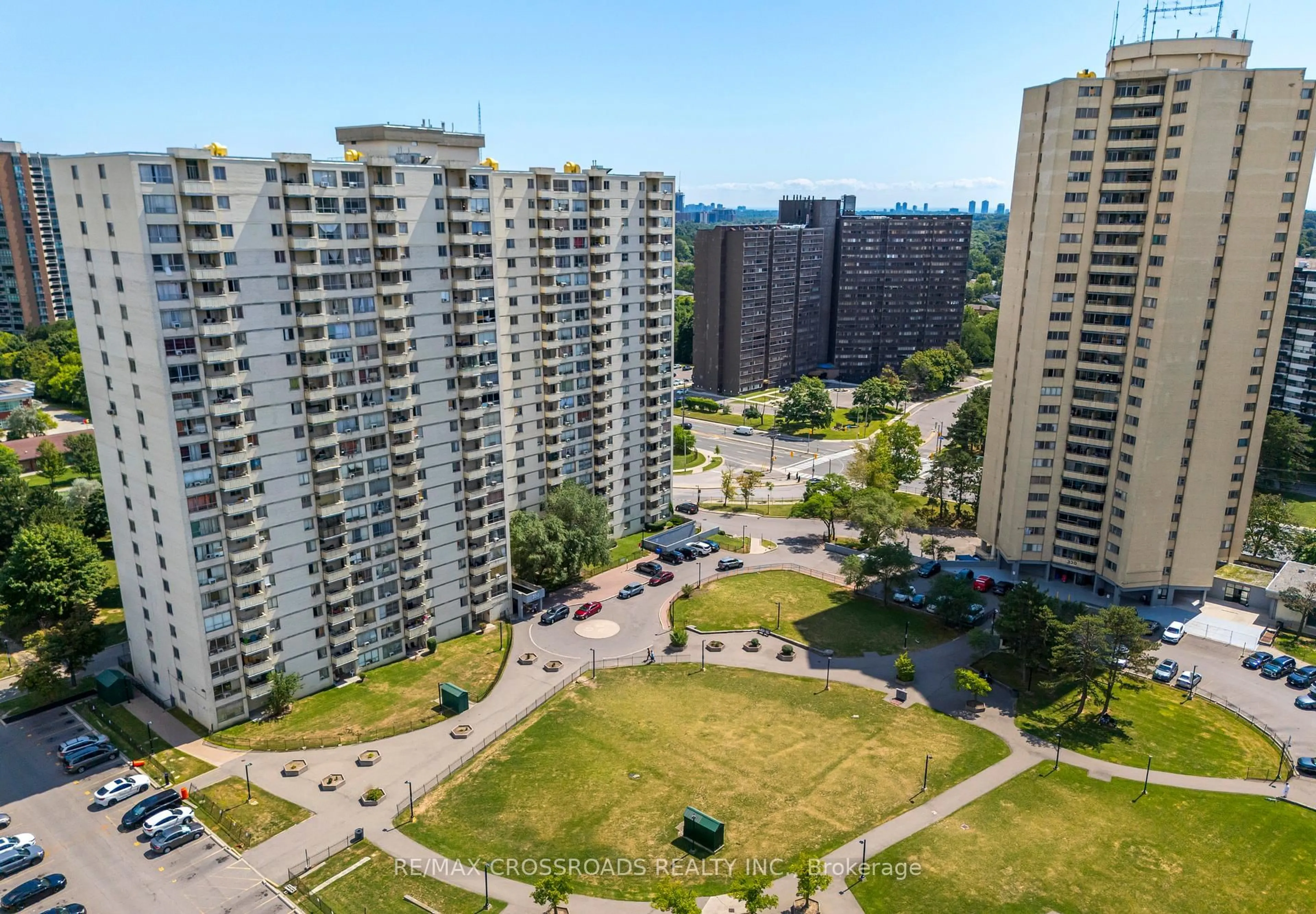 A pic from outside/outdoor area/front of a property/back of a property/a pic from drone, city buildings view from balcony for 320 Dixon Rd #806, Toronto Ontario M9R 1S8
