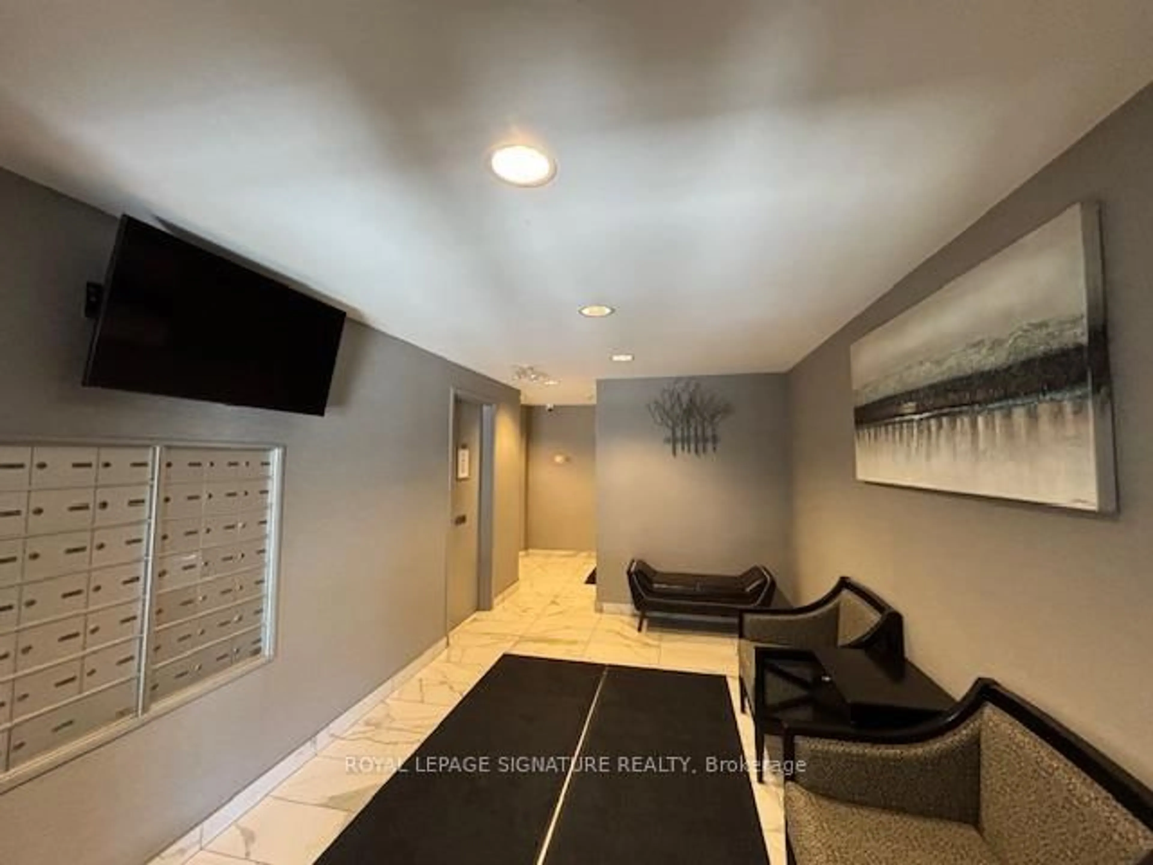 Unknown for 32 Tannery St #407, Mississauga Ontario L5M 6T6