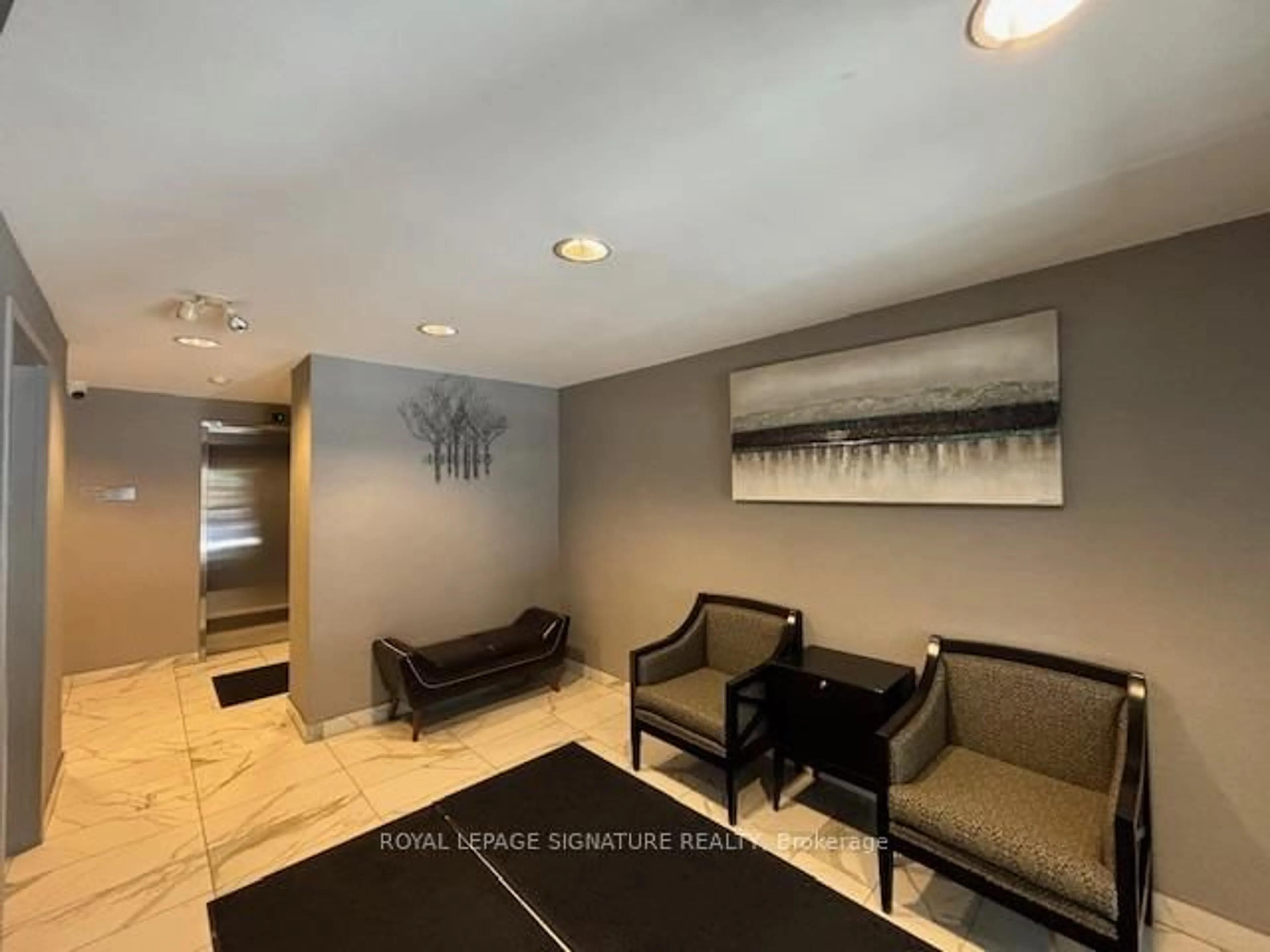Lobby for 32 Tannery St #407, Mississauga Ontario L5M 6T6
