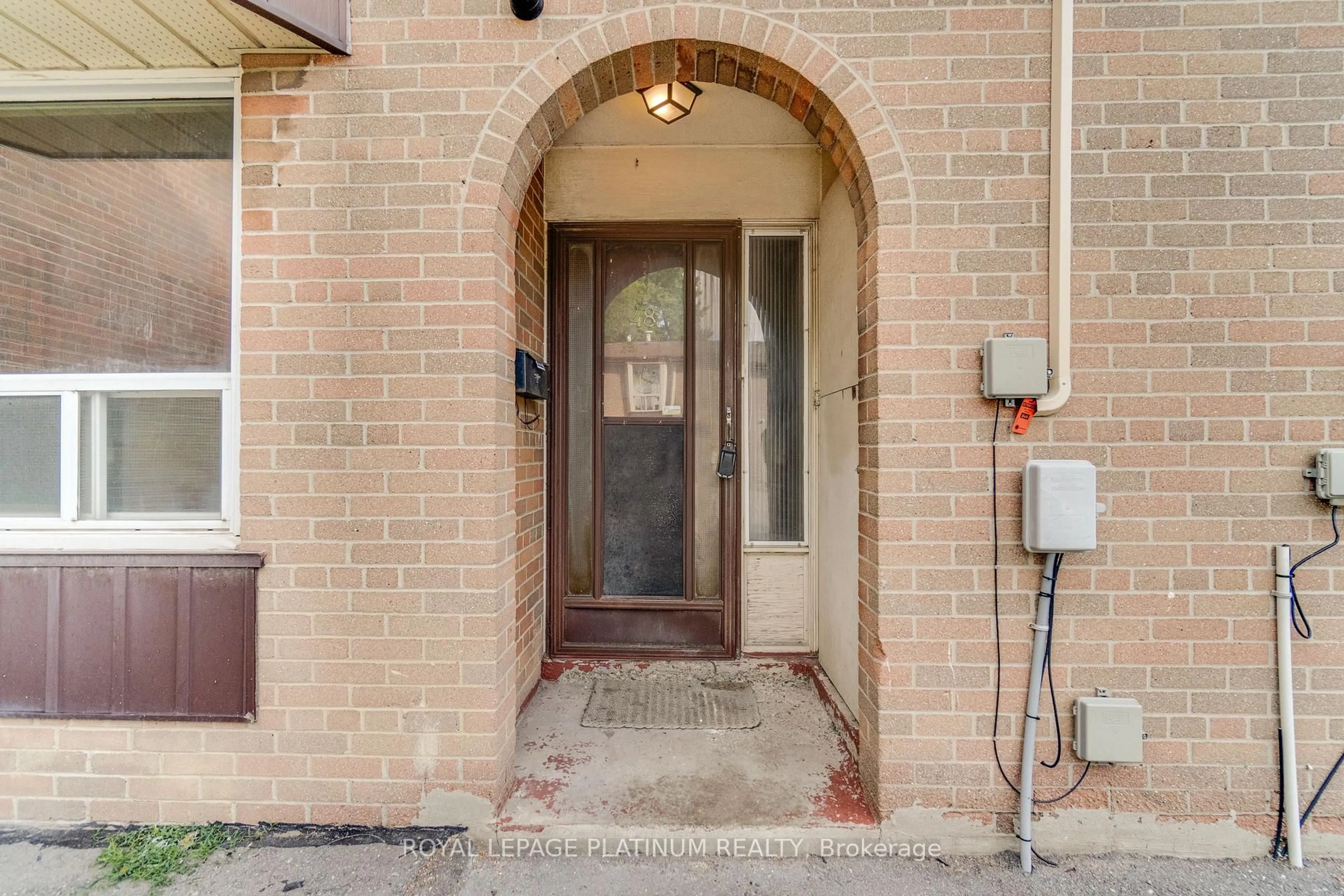 Indoor entryway for 246 John Garland Blvd #48, Toronto Ontario M9V 1N8