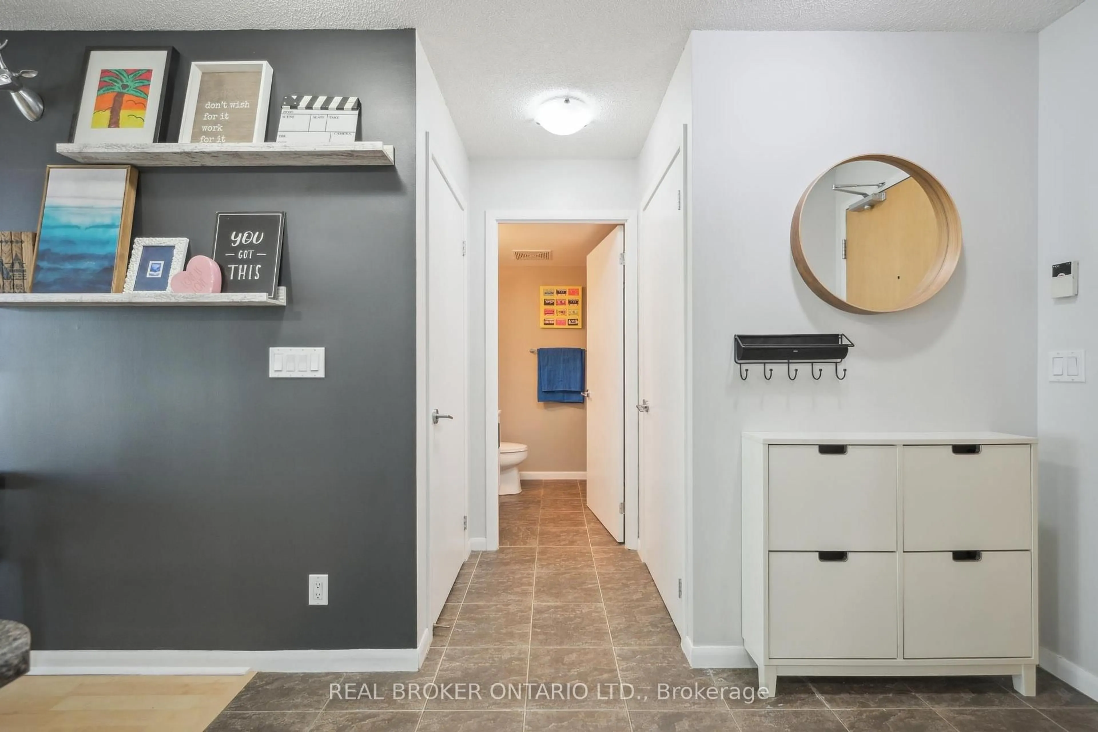 Indoor entryway for 185 Legion Rd #608, Toronto Ontario M8Y 0A1