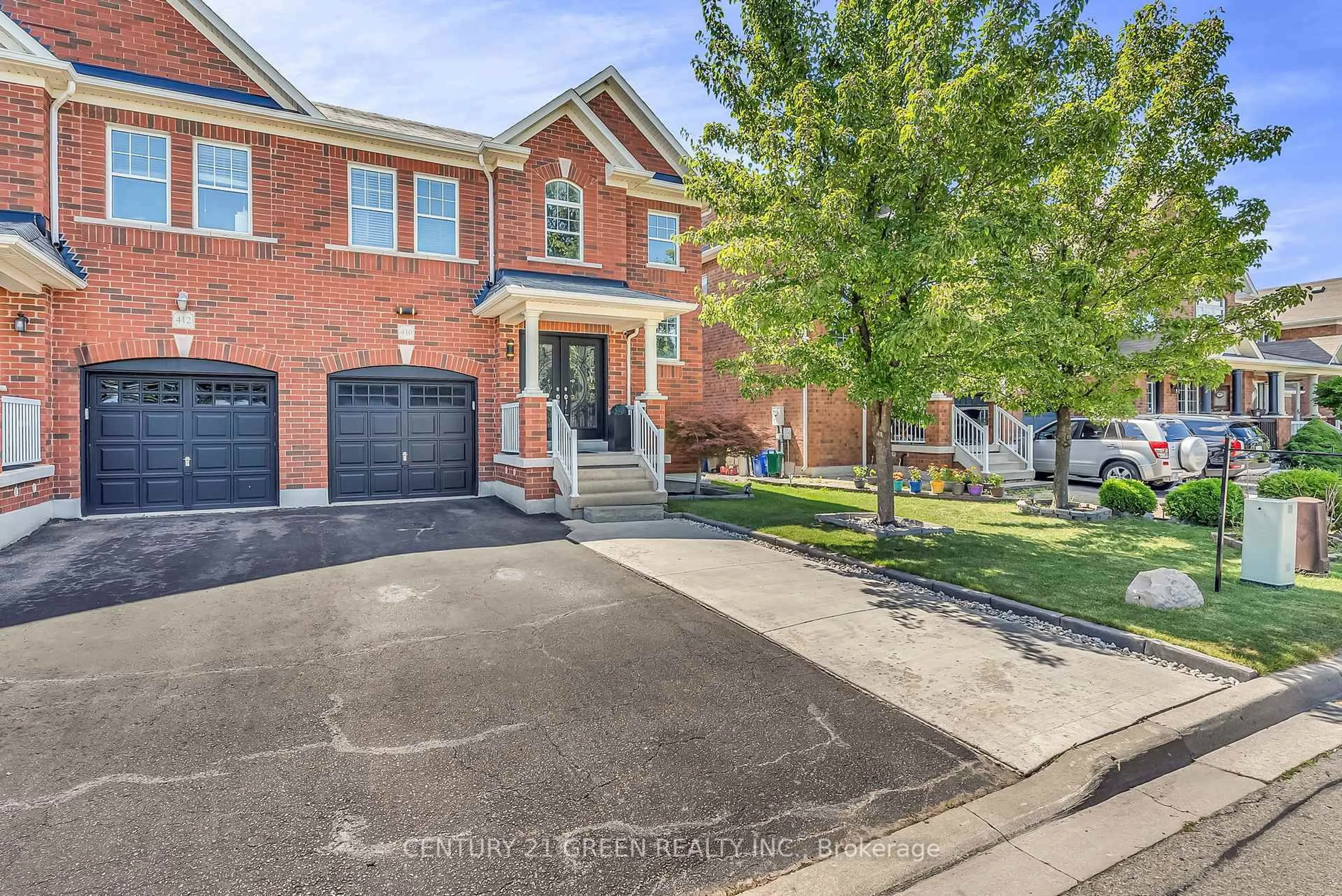 Home with brick exterior material, street for 410 DUNCAN Lane, Milton Ontario L9T 0S9