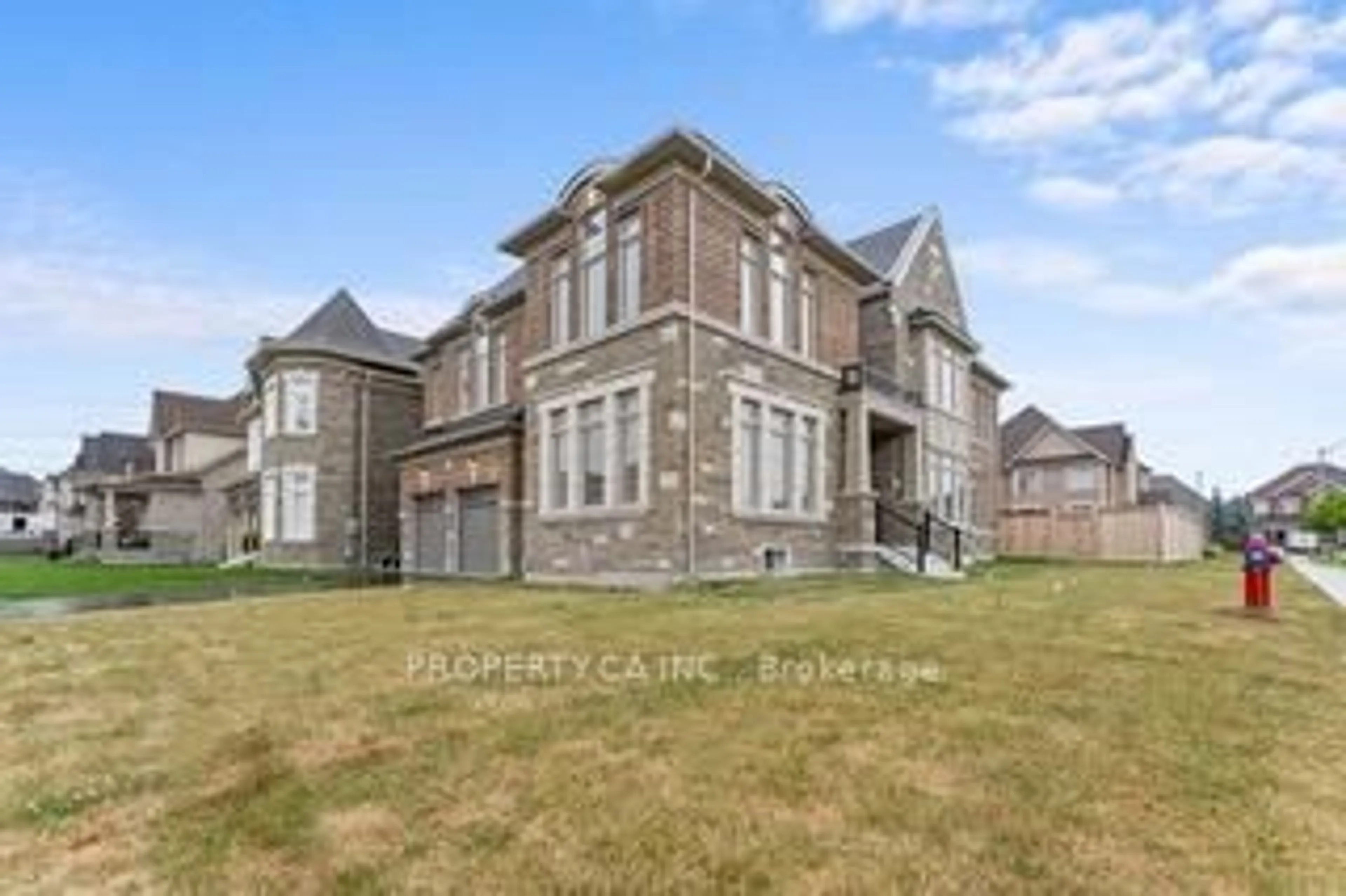 Home with brick exterior material, building for 32 Valleywest Rd, Brampton Ontario L6P 4R5