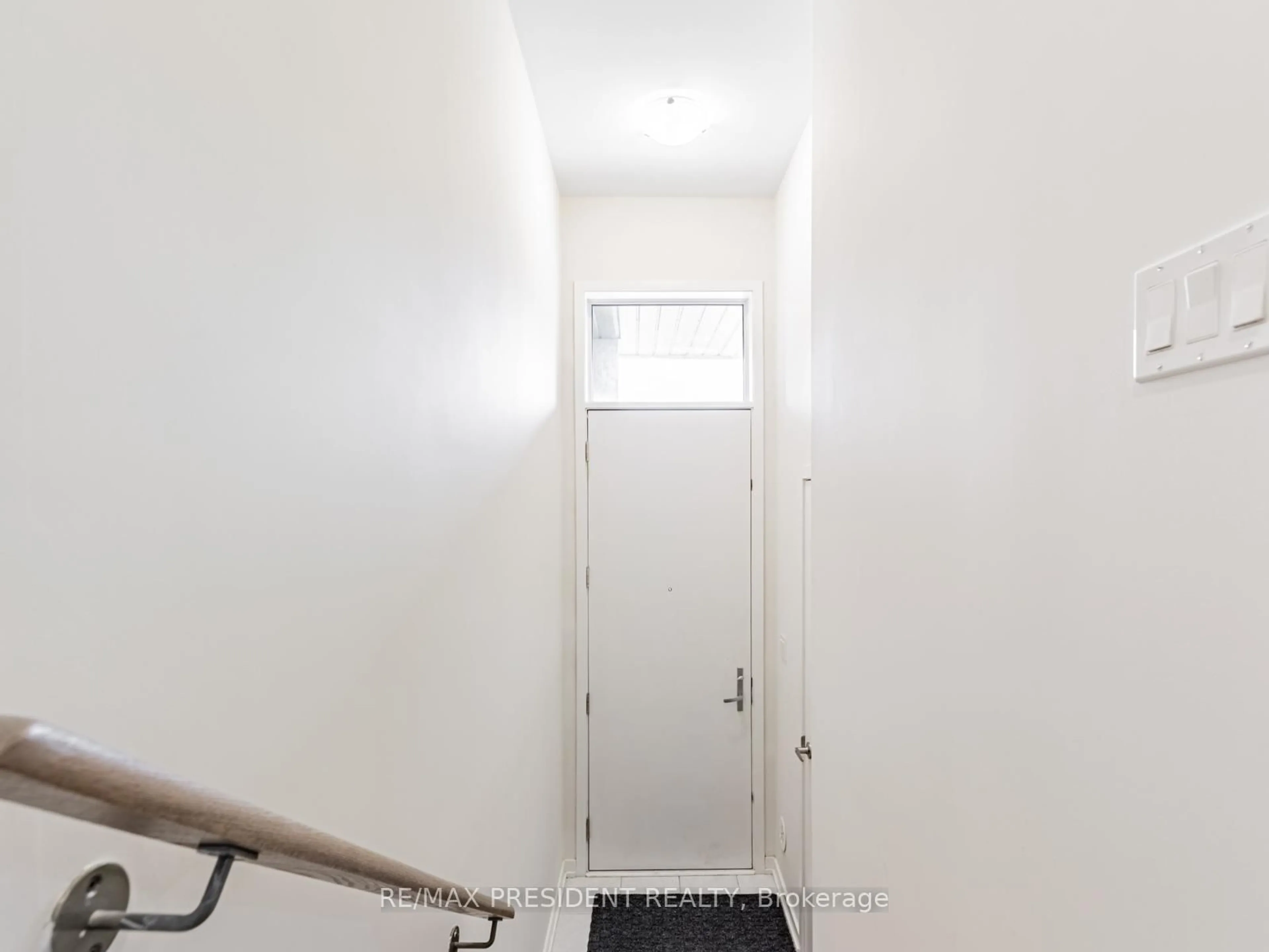 A pic of a room for 51 Lambert Lane, Caledon Ontario L7E 4M4