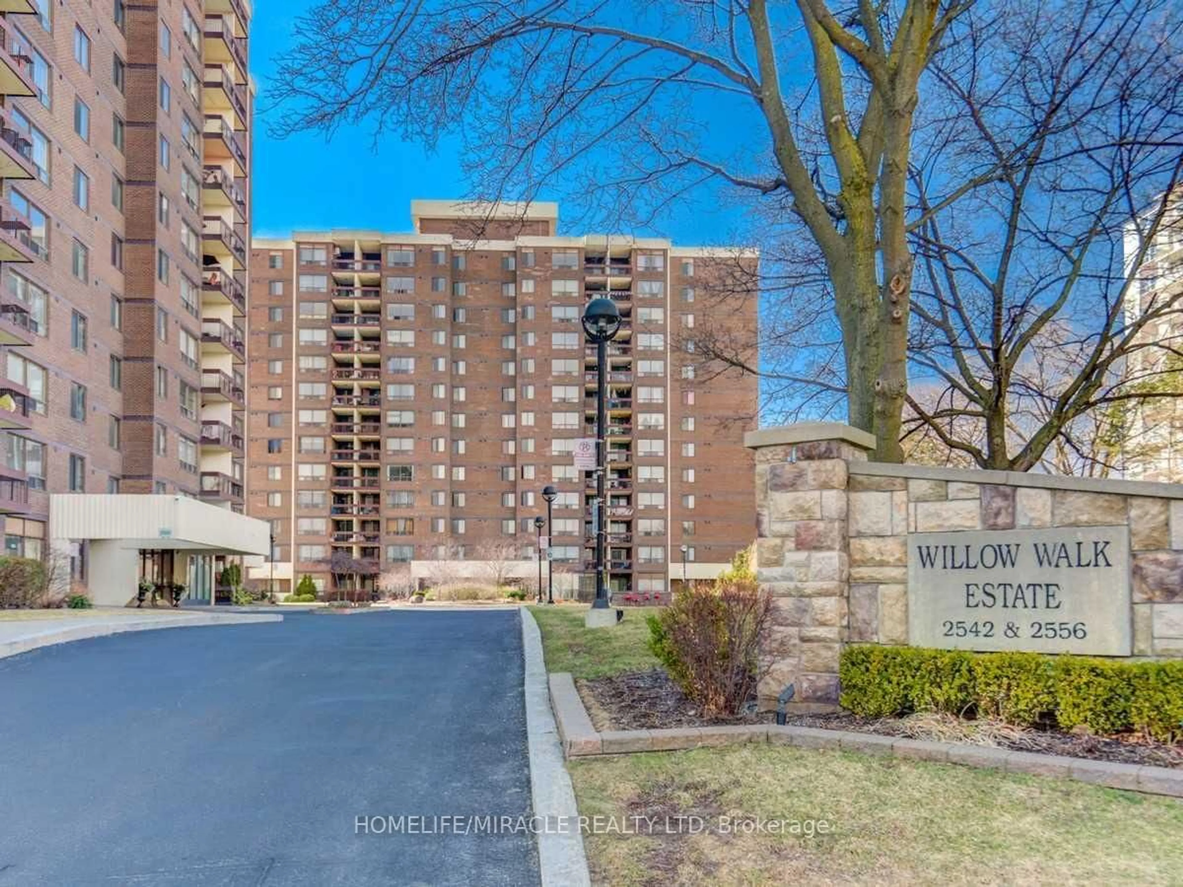 Unknown for 2556 Argyle Rd #803, Mississauga Ontario L5B 2H6