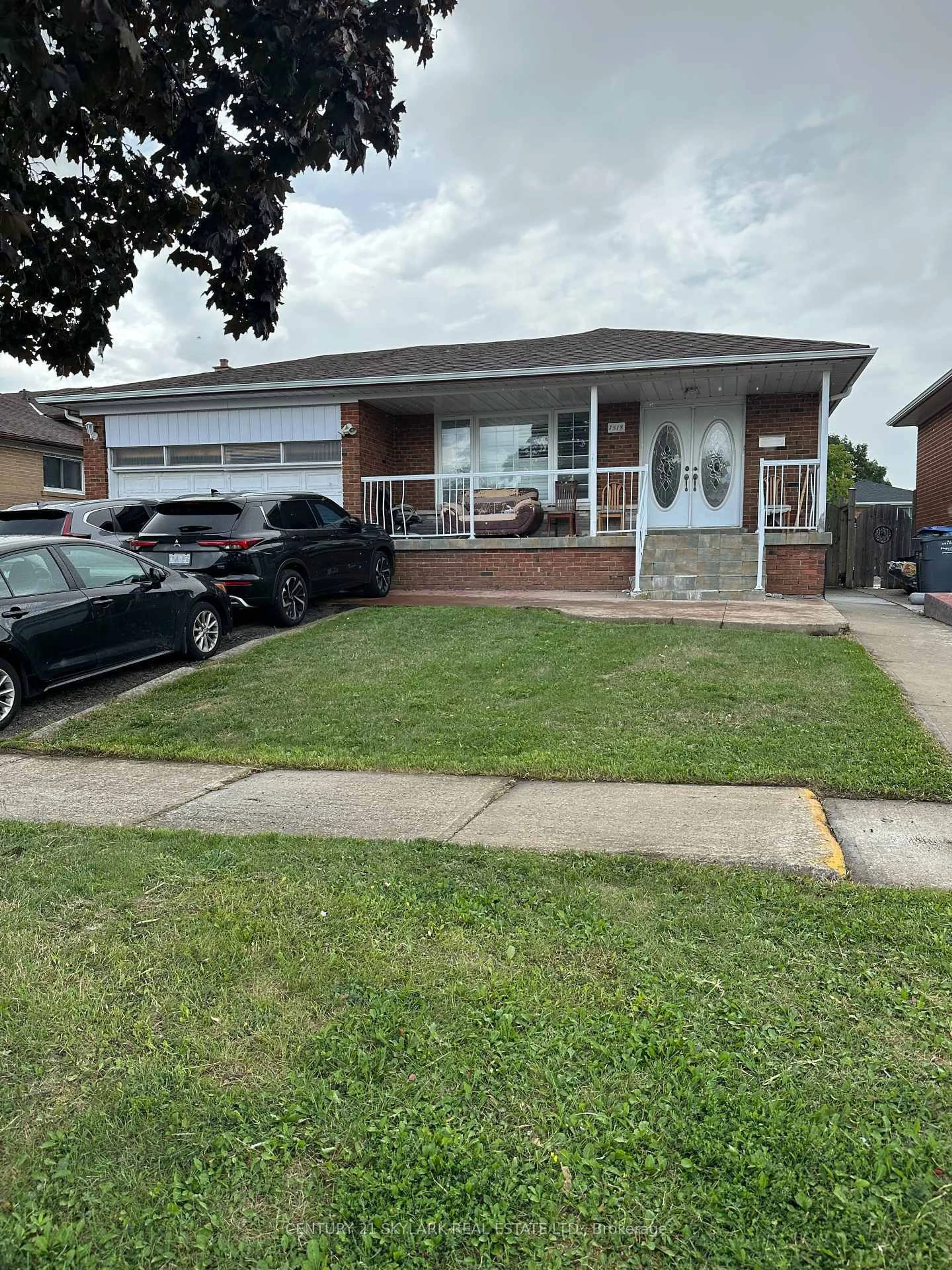 Unknown for 7518 Rockhill Rd, Mississauga Ontario L4T 2Z7