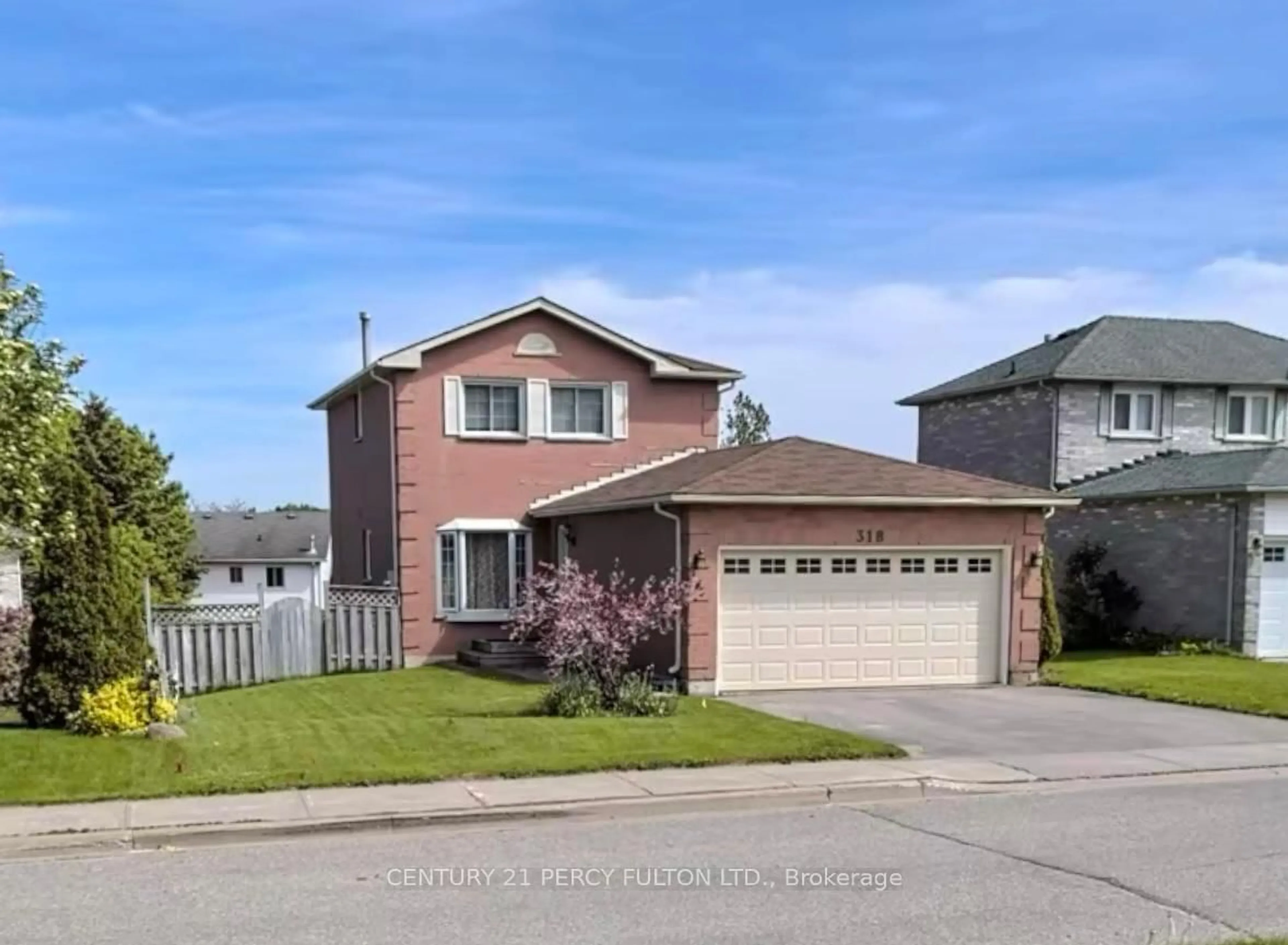 Home with brick exterior material, street for 318 Hansen Blvd, Orangeville Ontario L9W 4M6