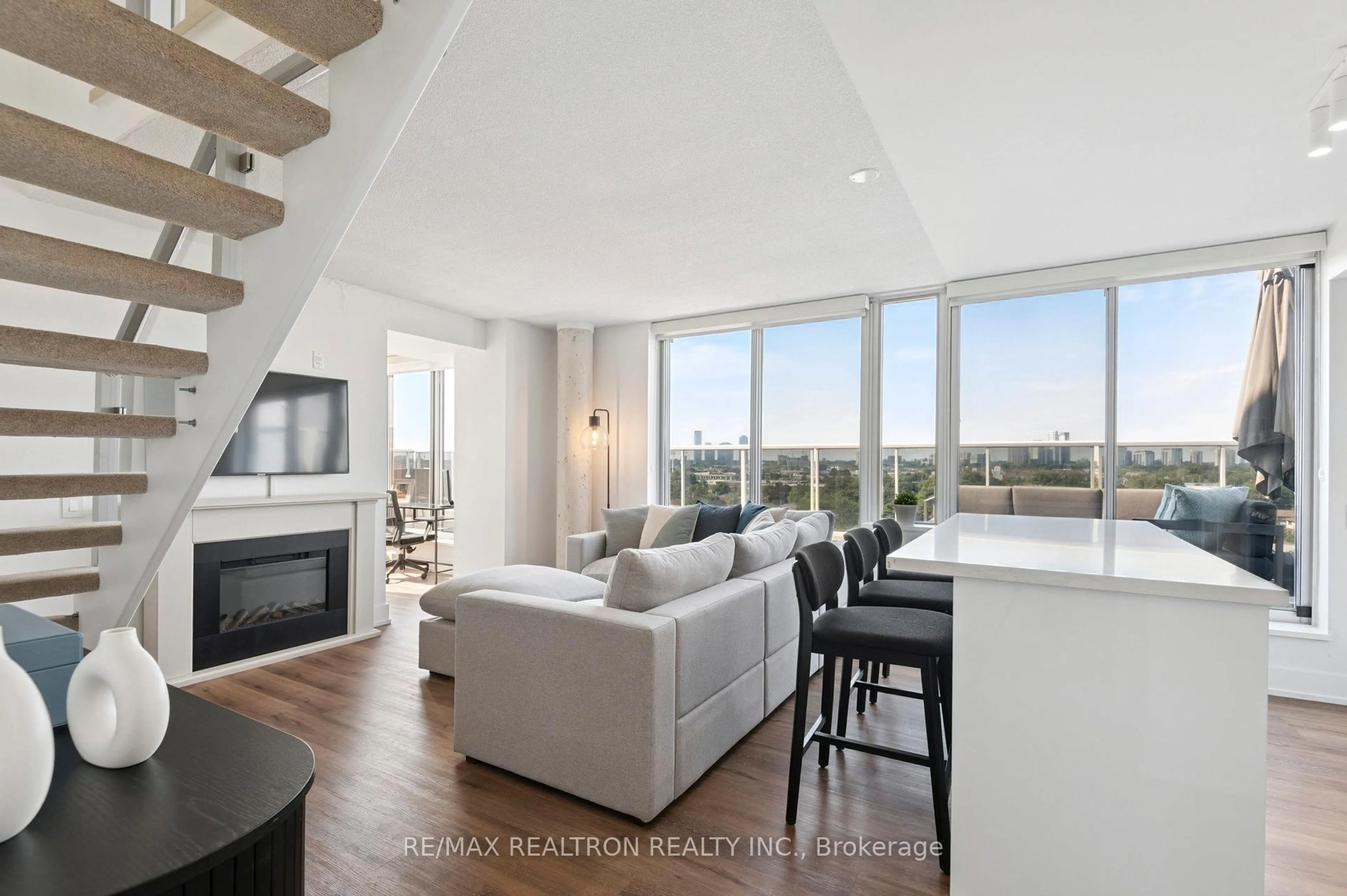 Living room with furniture, unknown for 1040 The Queensway Ave #901, Toronto Ontario M8Z 0A7