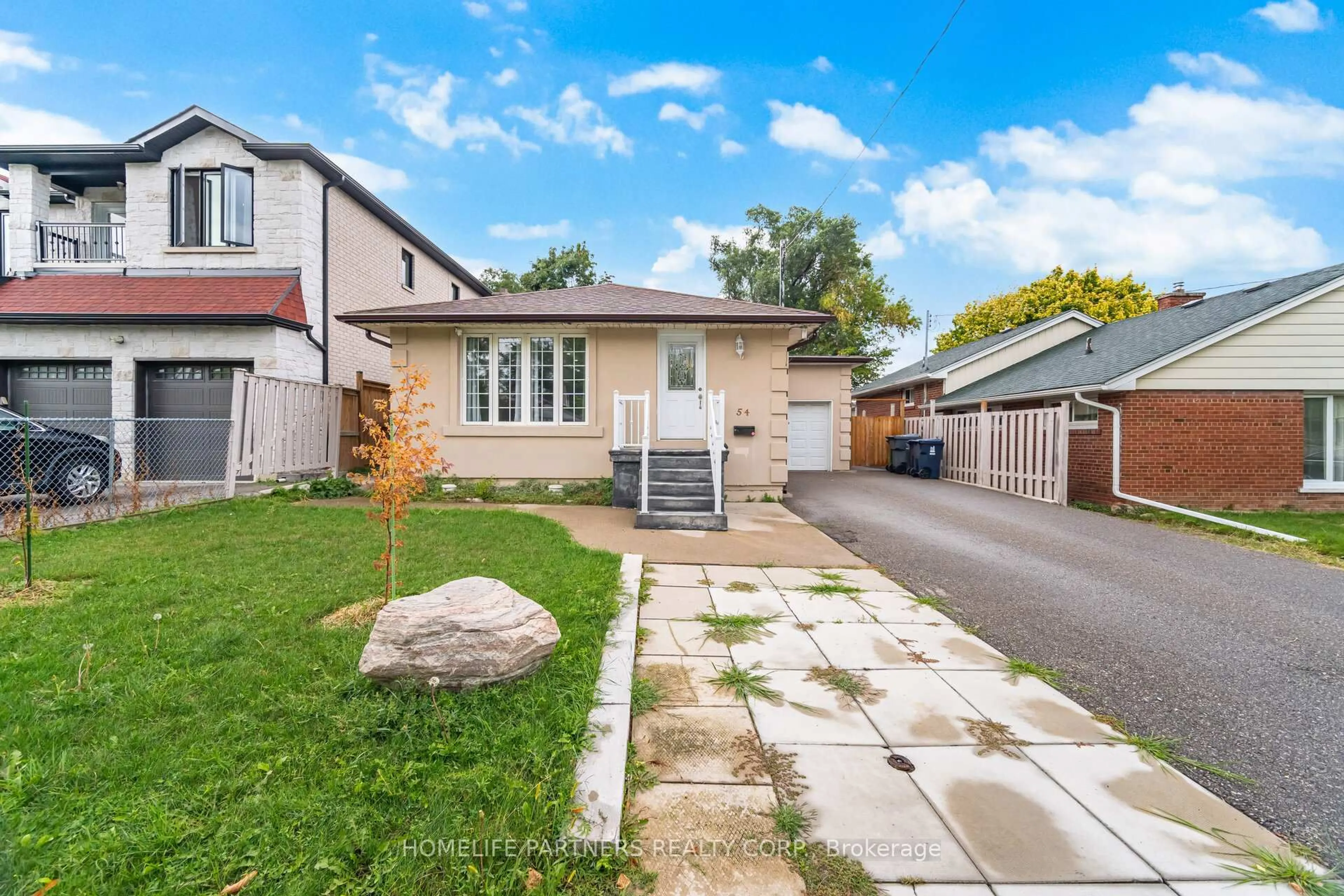 Unknown for 54 Fordwich Cres, Toronto Ontario M9W 2T5