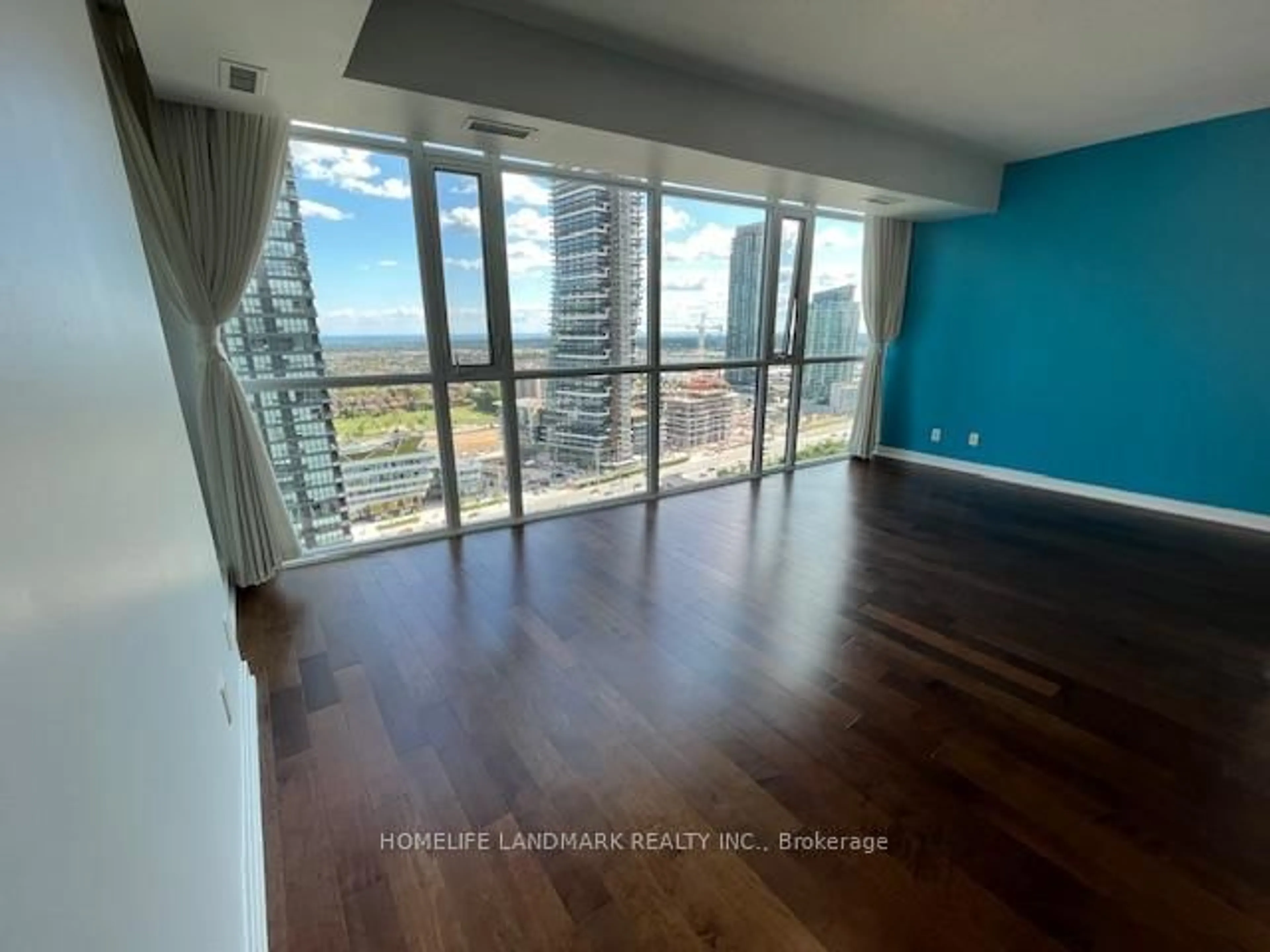 A pic of a room for 4065 Brickstone Mews #2203, Mississauga Ontario L5B 0G3