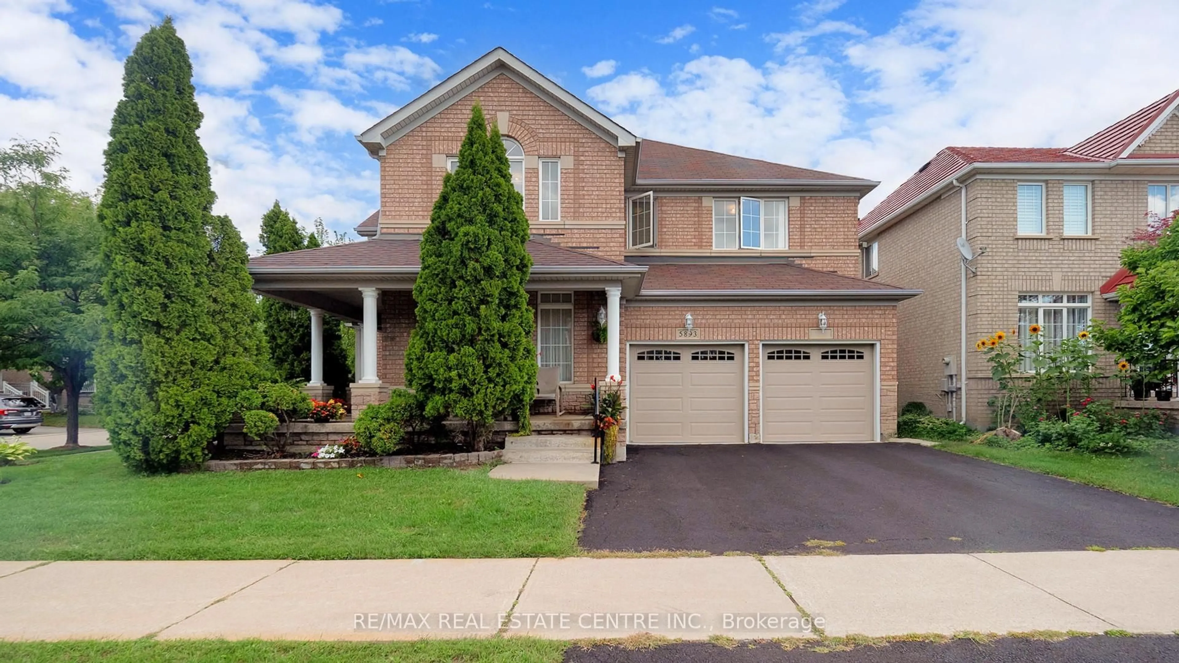 Home with brick exterior material, street for 5893 Long Valley Rd, Mississauga Ontario L5M 6J6