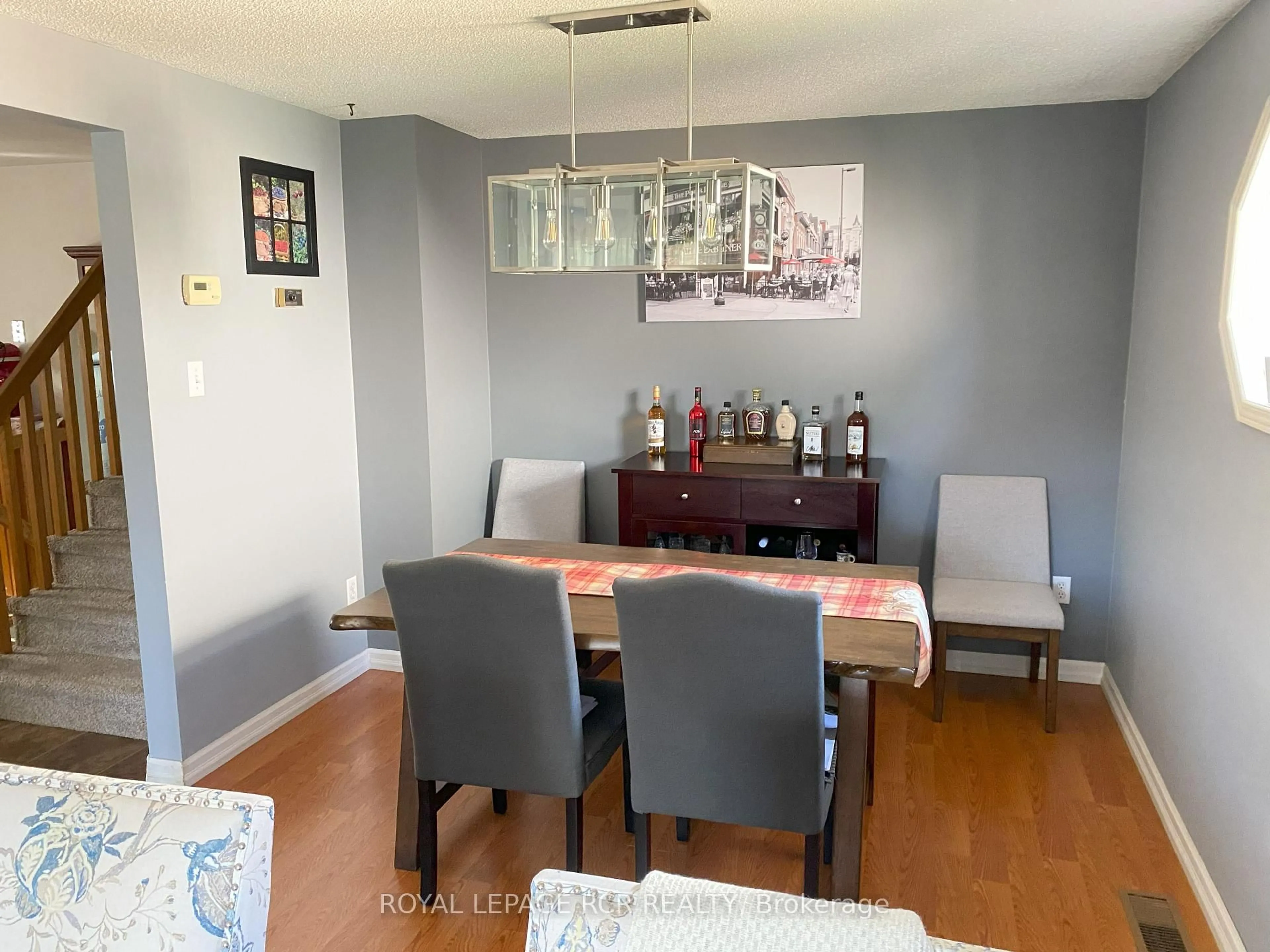 Dining room, wood/laminate floor for 90 Pheasant Crt, Orangeville Ontario L9W 4J9
