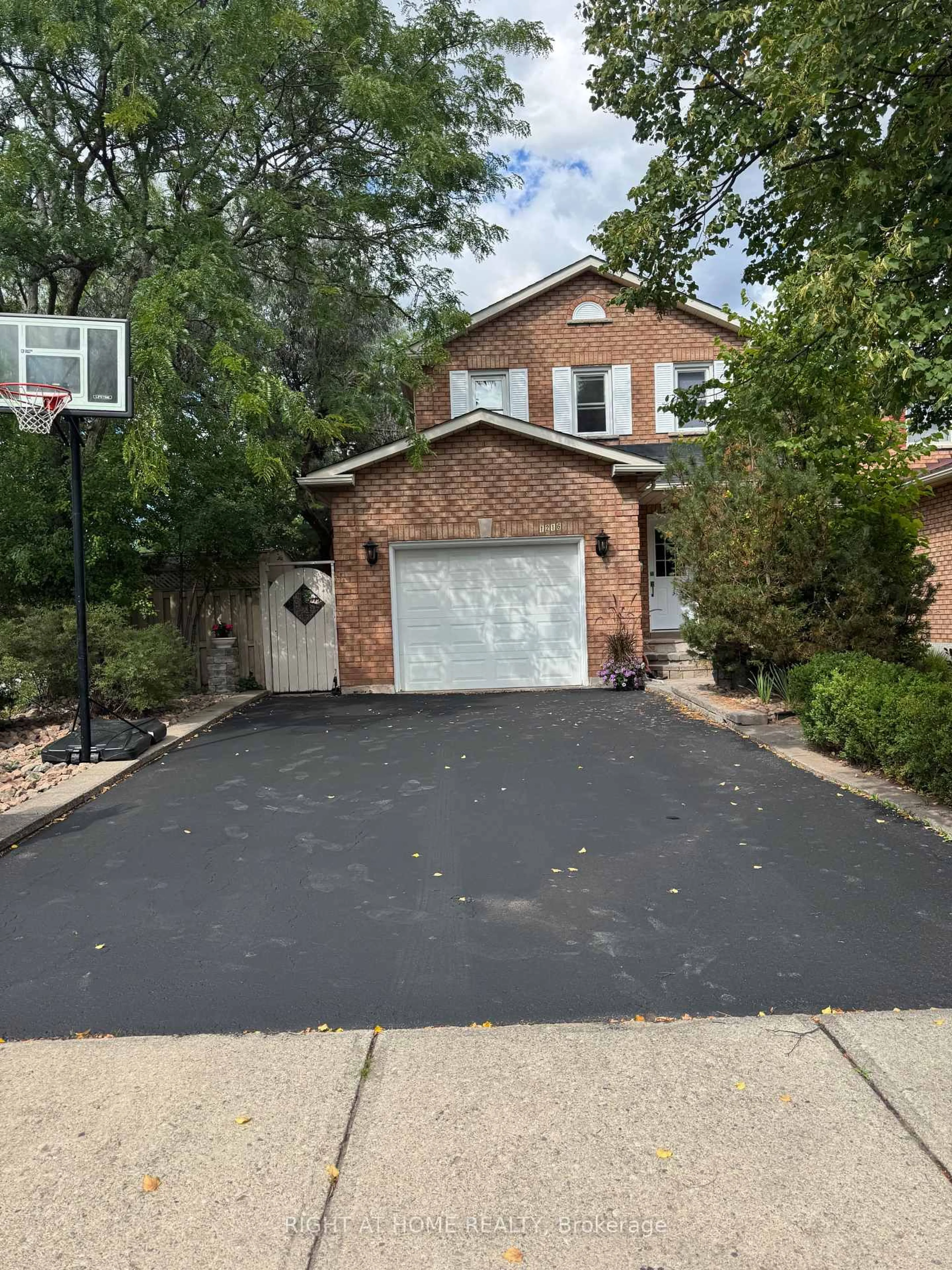 Home with brick exterior material, street for 1216 Blackburn Dr, Oakville Ontario L6M 2X9