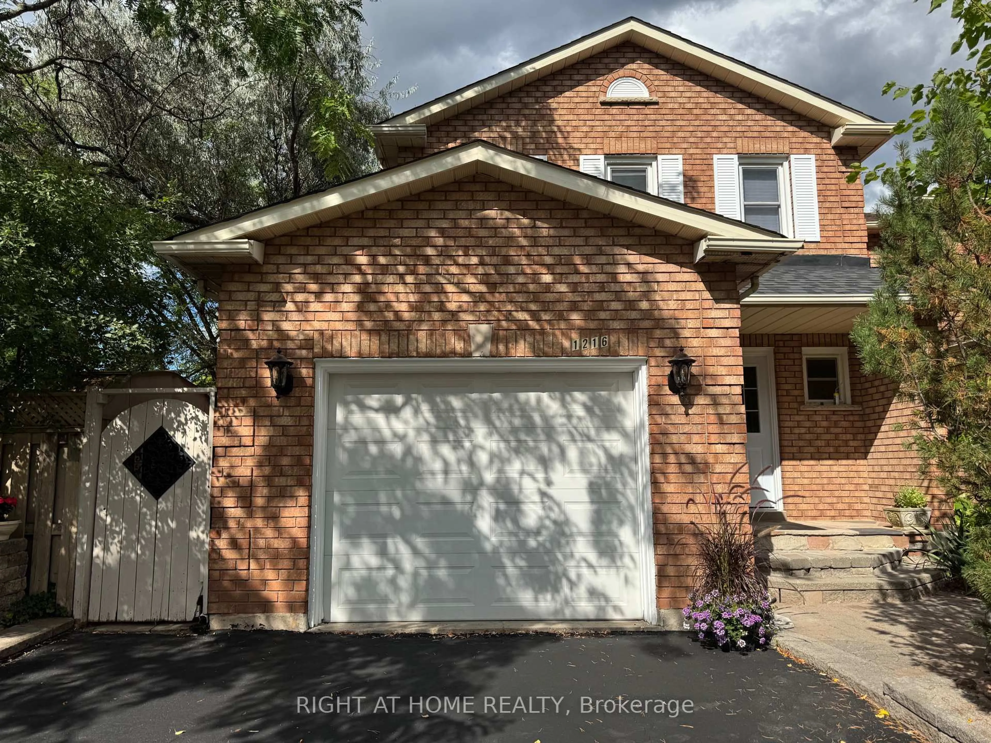 Home with brick exterior material, street for 1216 Blackburn Dr, Oakville Ontario L6M 2X9
