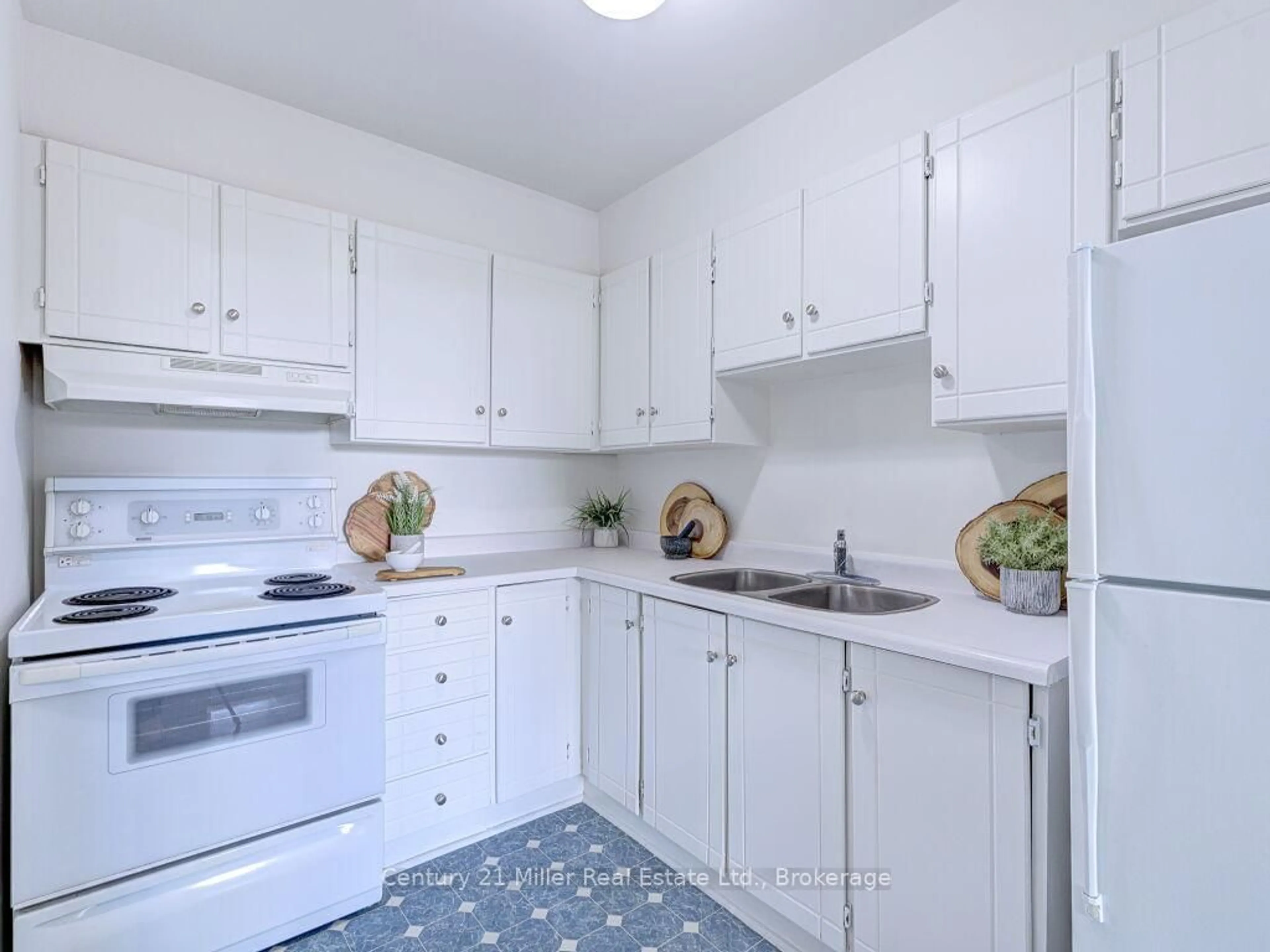 Standard kitchen, unknown for 2263 Marine Dr #406, Oakville Ontario L6L 5K1