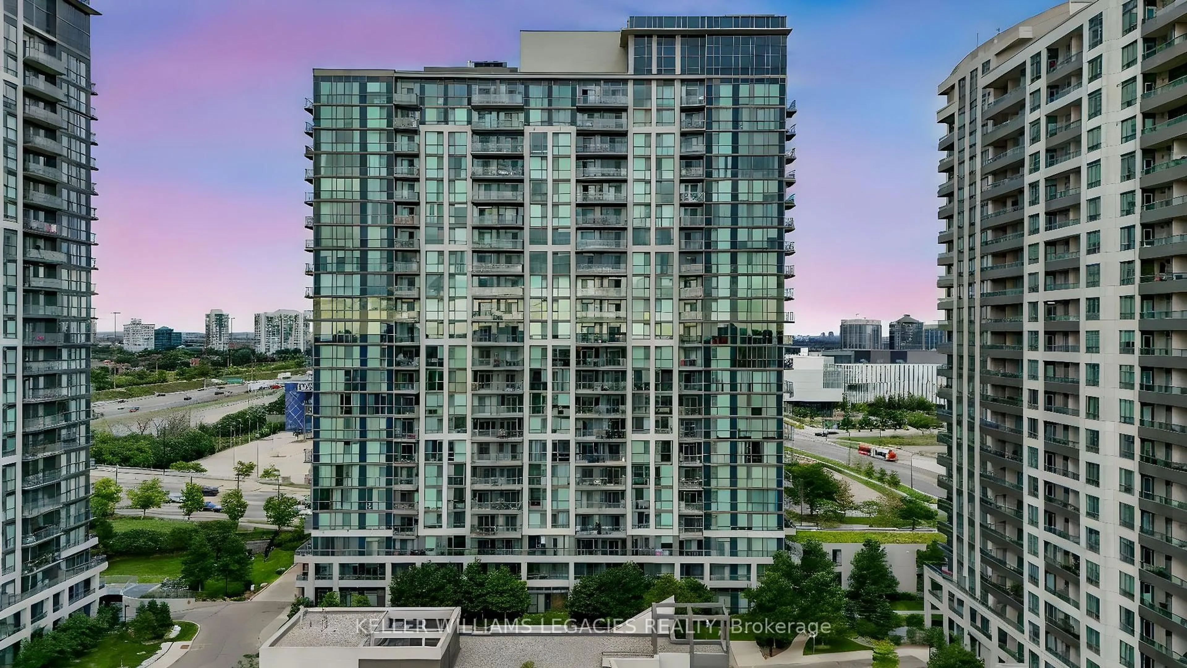 A pic from outside/outdoor area/front of a property/back of a property/a pic from drone, city buildings view from balcony for 339 Rathburn Rd #PH18, Mississauga Ontario L5B 0K6