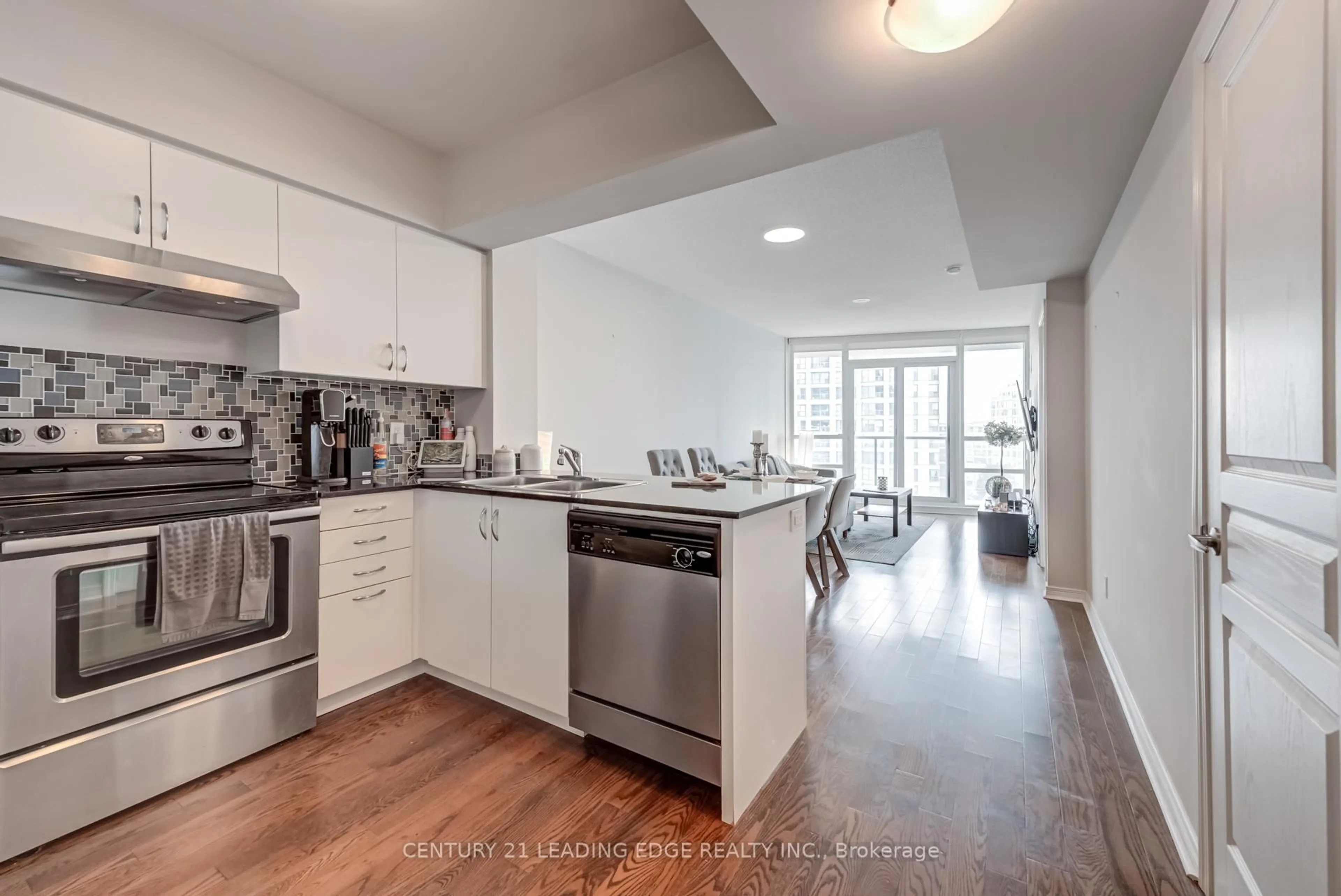 Open concept kitchen, unknown for 2240 Lake Shore Blvd #601, Toronto Ontario M8V 1A5