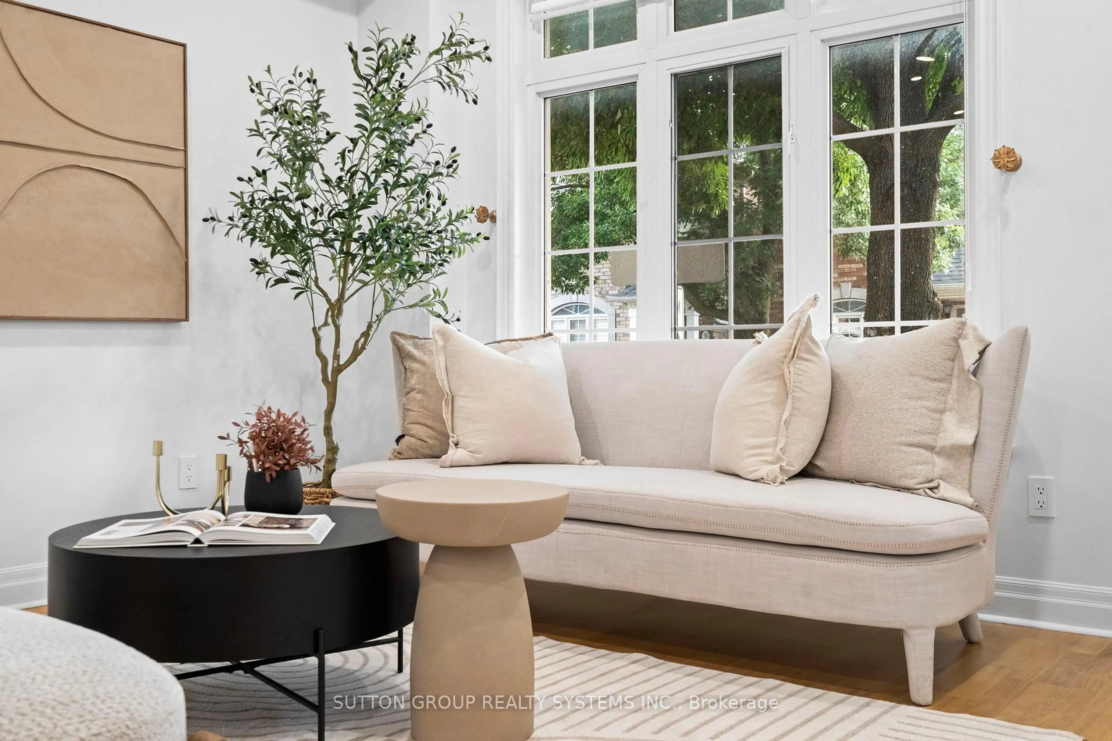 Living room with furniture, unknown for 45 Algarve Cres, Toronto Ontario M6N 5E7